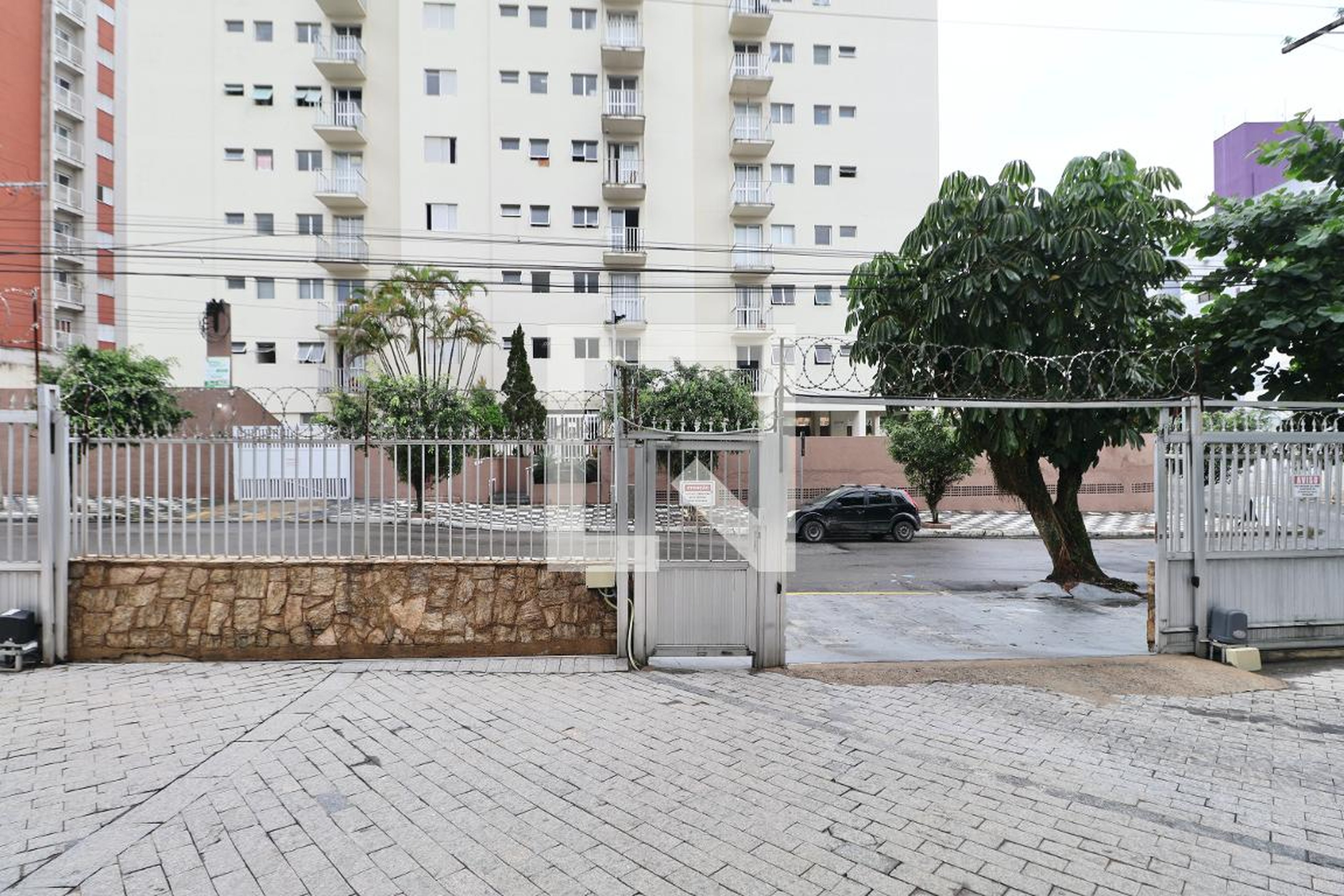 Fachada Condomínio em Avenida Santa Maria, 591