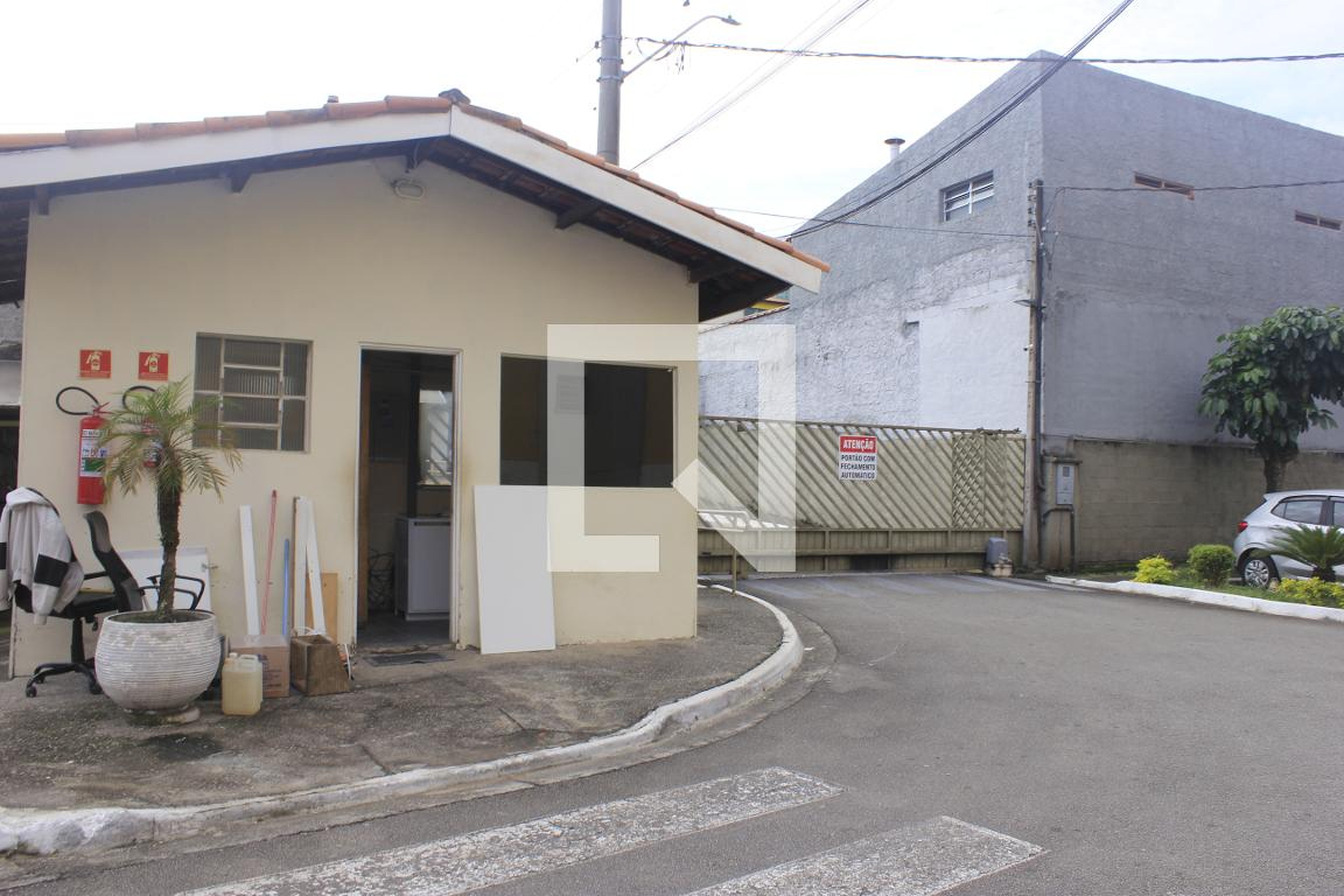 Fachada do Condomínio Residencial Maria Dirce 1