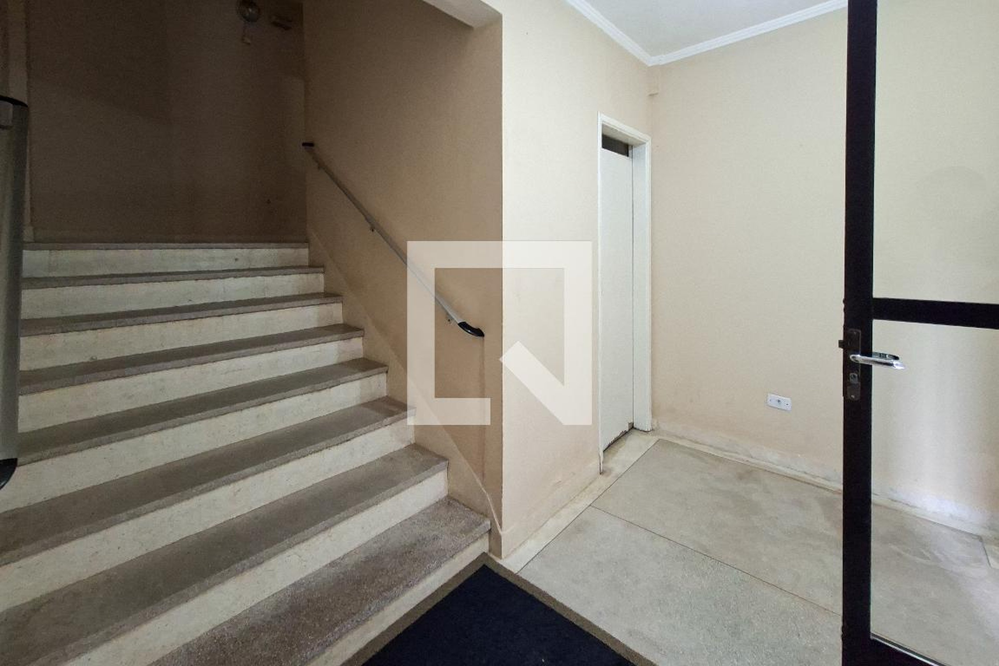 Hall de entrada - Flamboyant