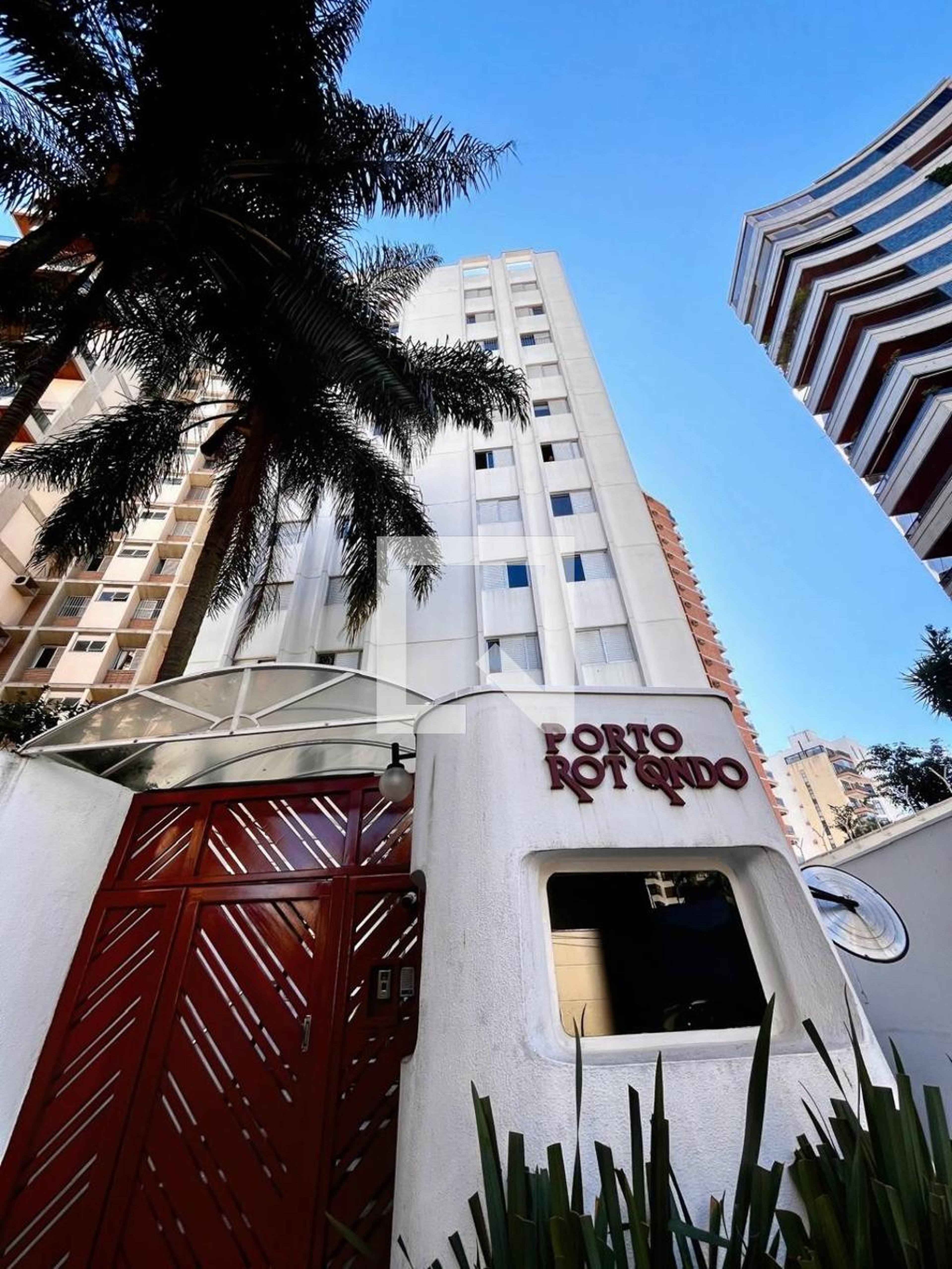 Fachada do Prédio Condomínio Porto Rotondo