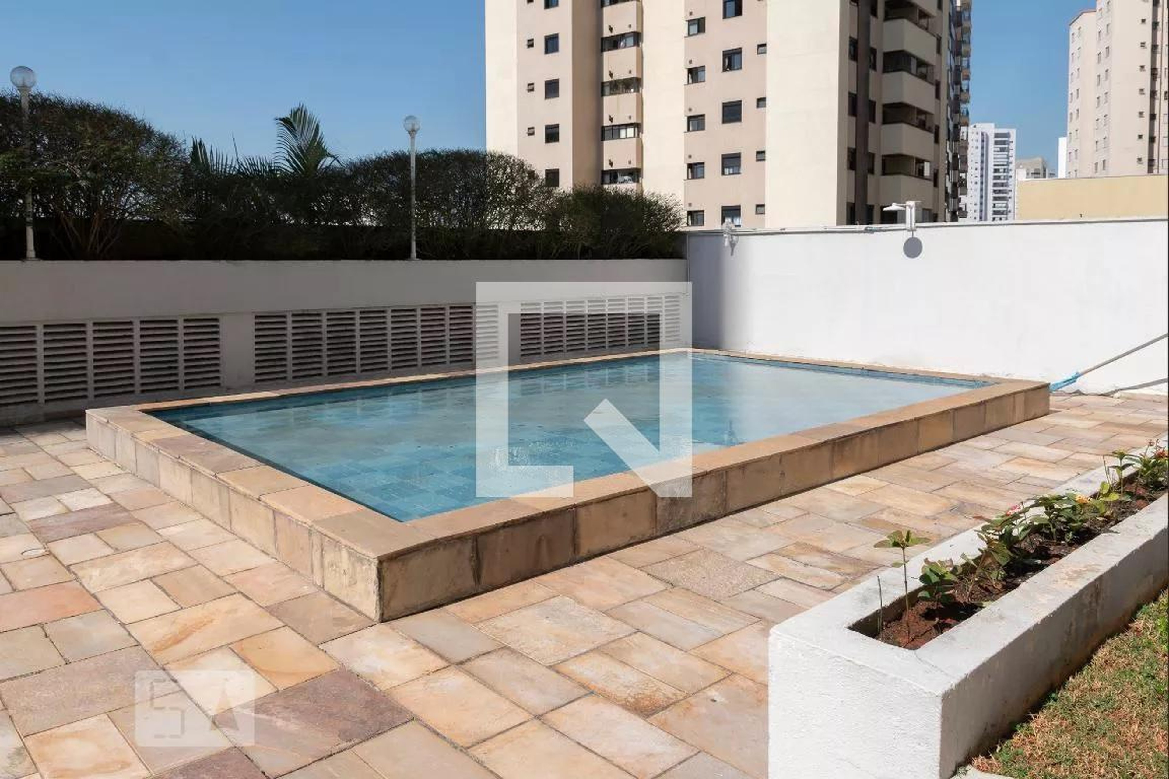 Piscina - Mansão Roma