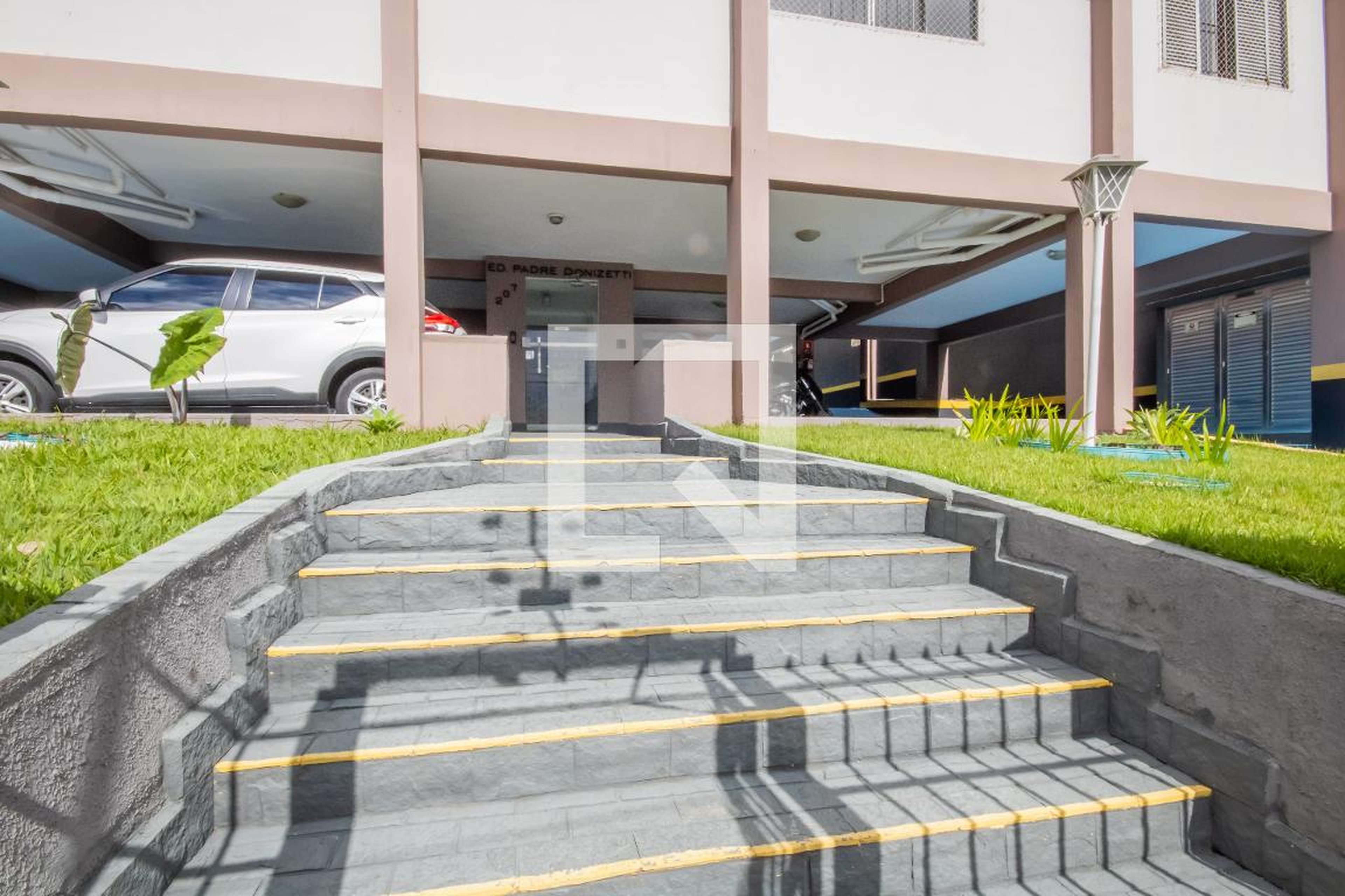 Entrada - Edifício Padre Donizete