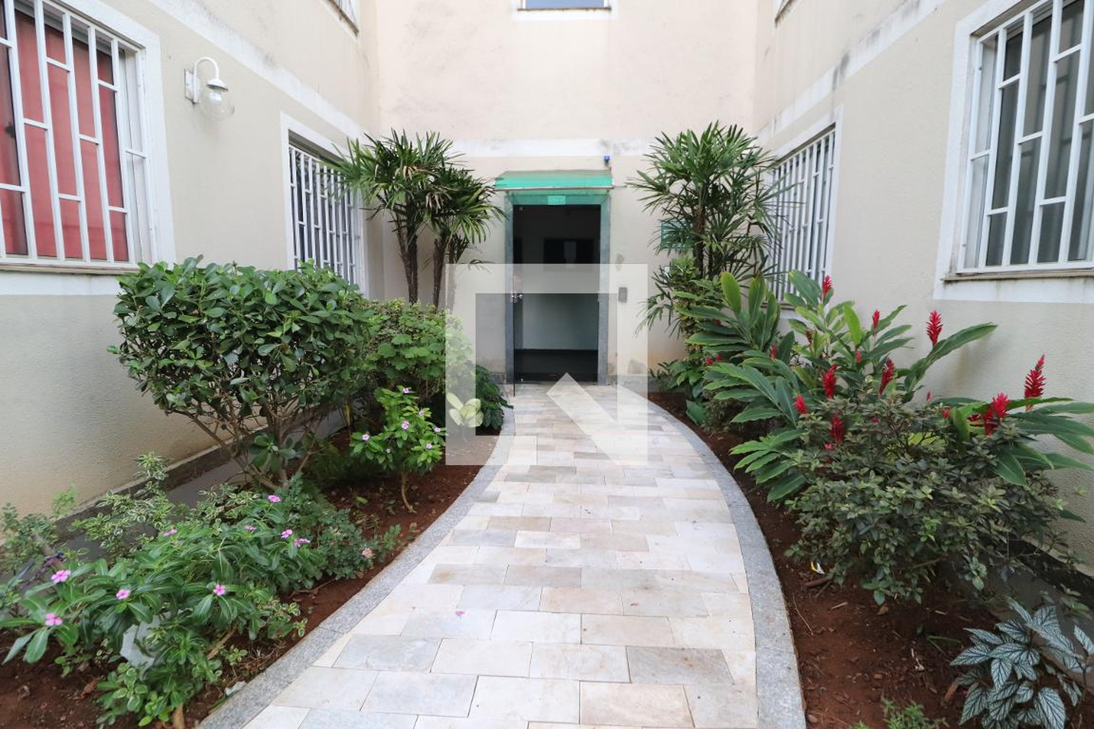 Hall de entrada - Residêncial Parque Hungria