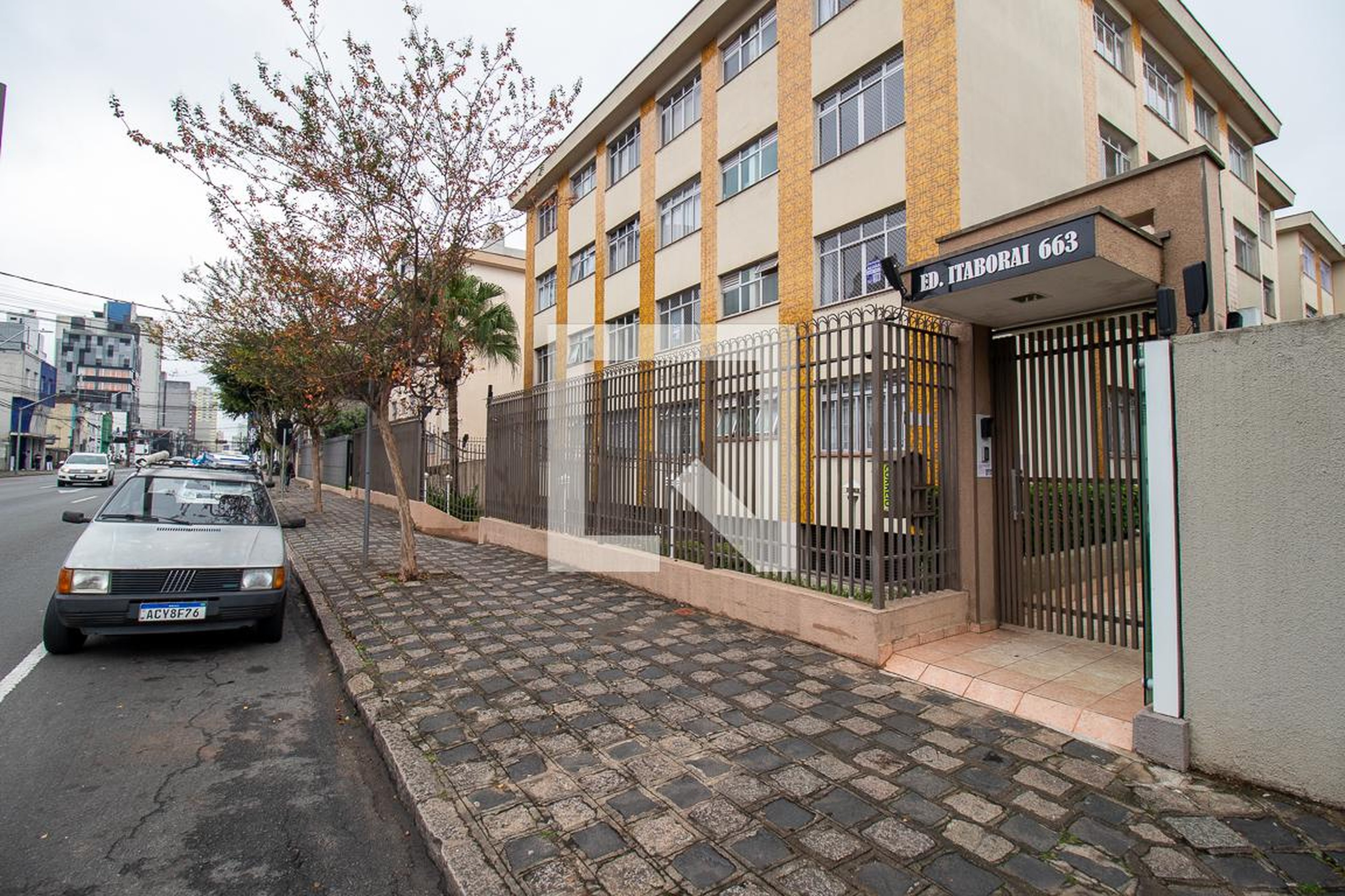 Fachada Condomínio em Rua 24 de Maio, 663