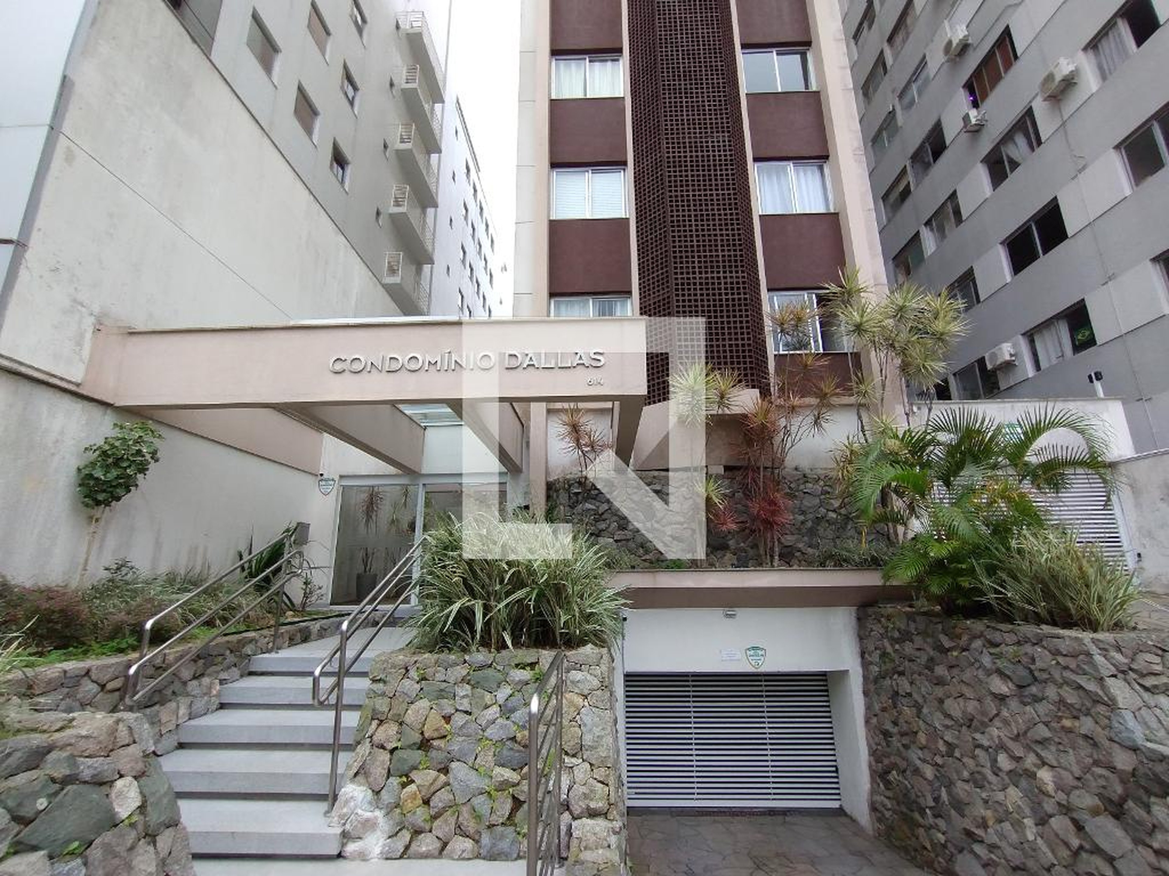 Fachada do Prédio Edifício Dallas