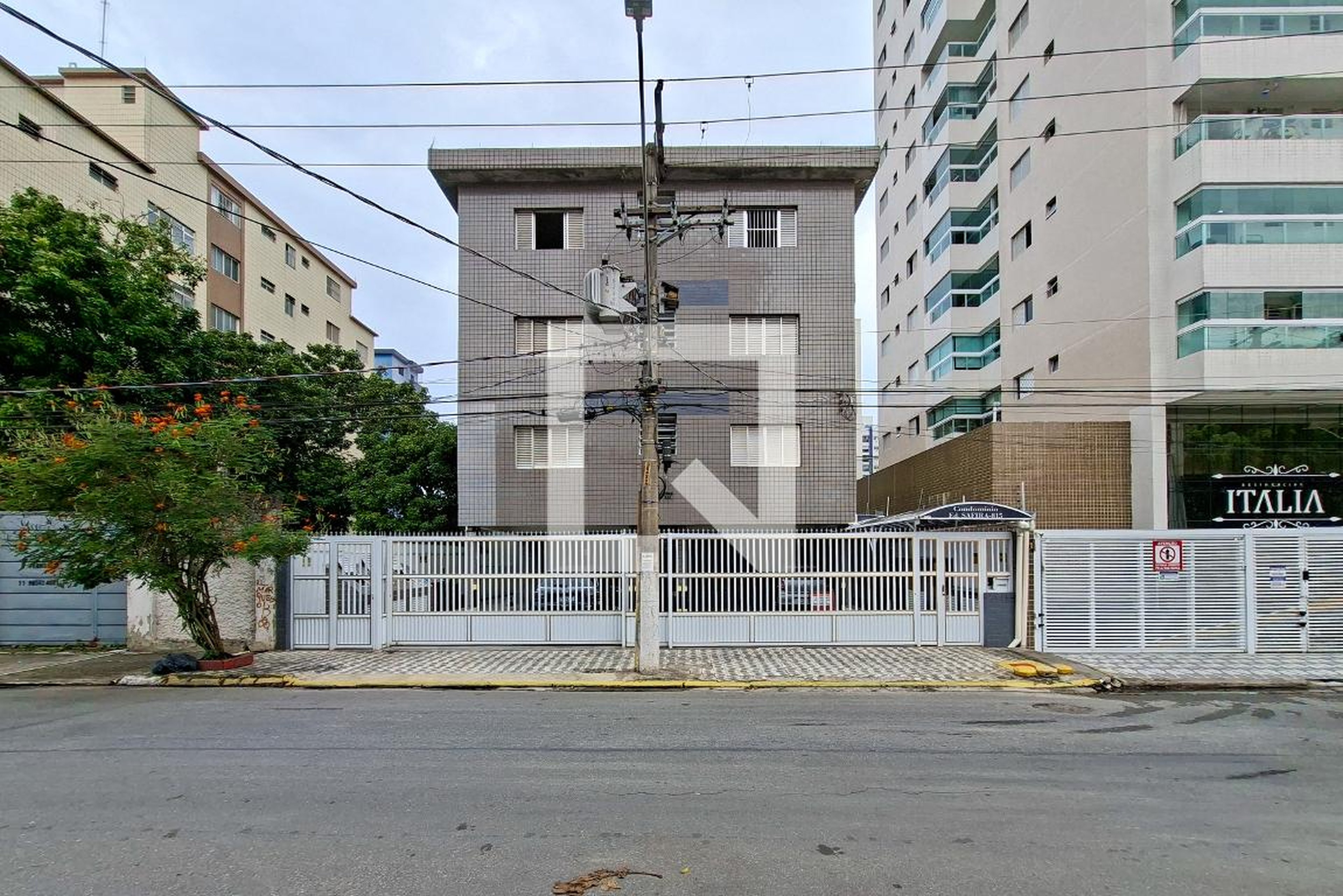 Fachada do Prédio Condomínio Safira