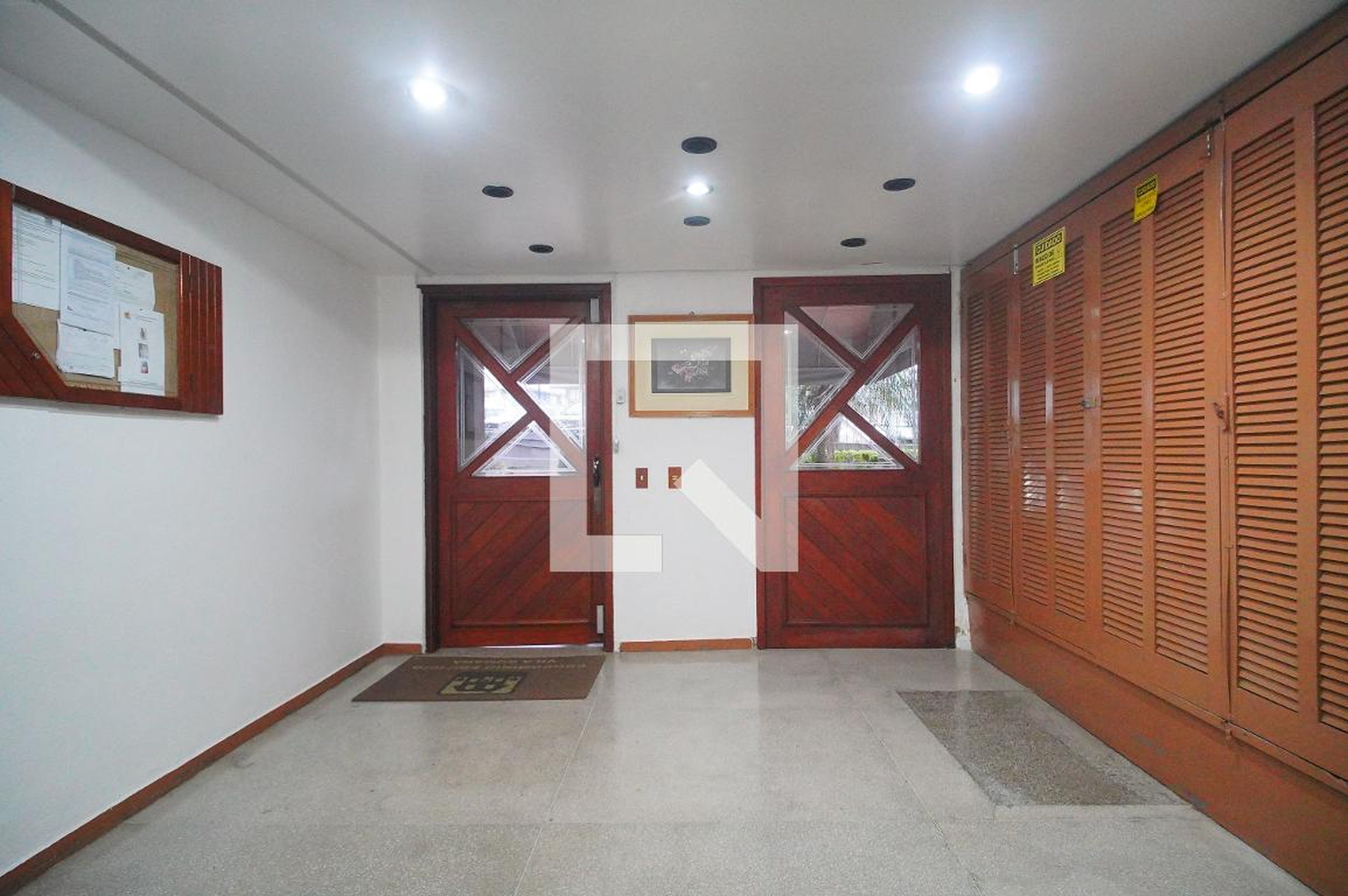 Hall de entrada - Vila Romana