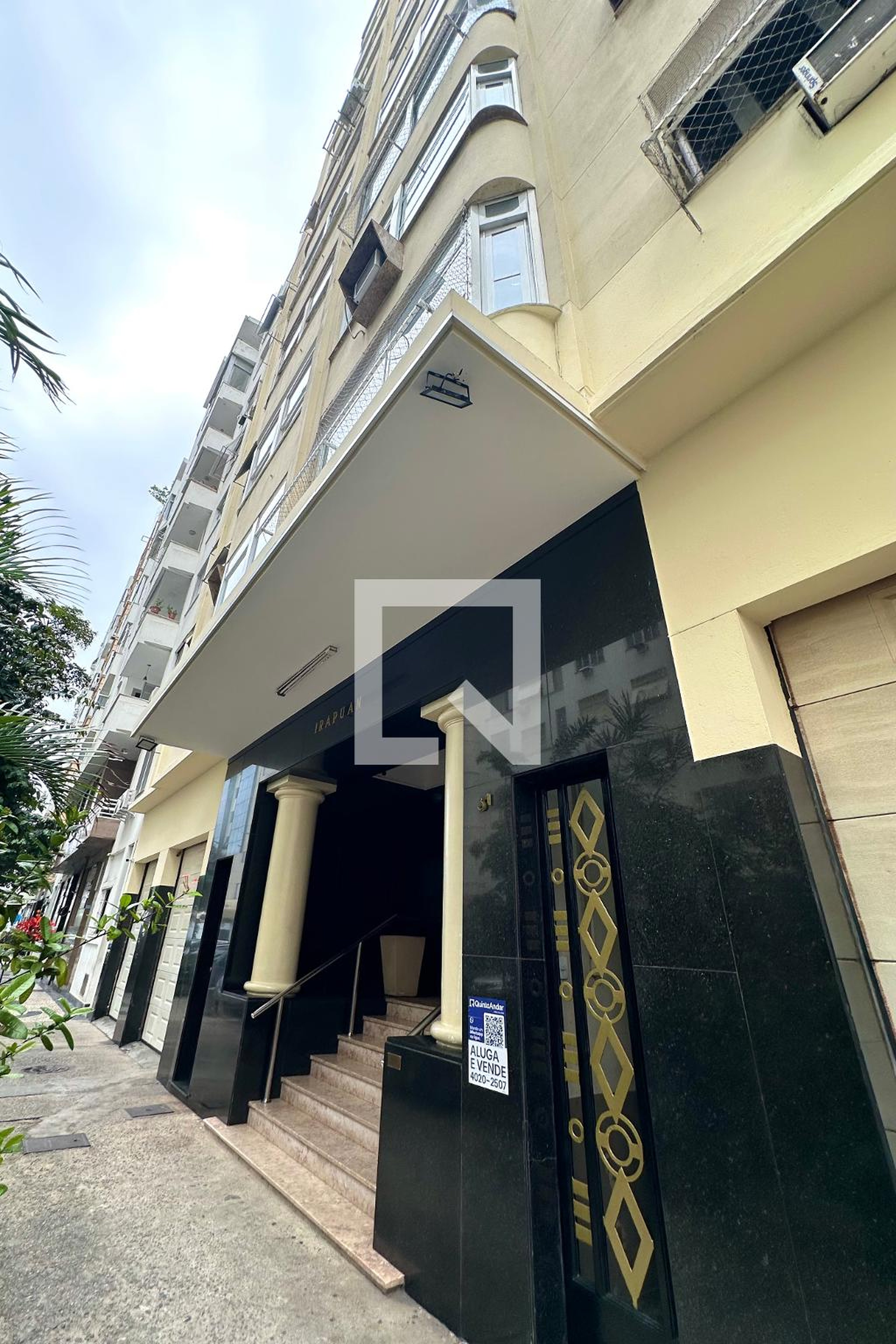 Fachada Condomínio Irapuan