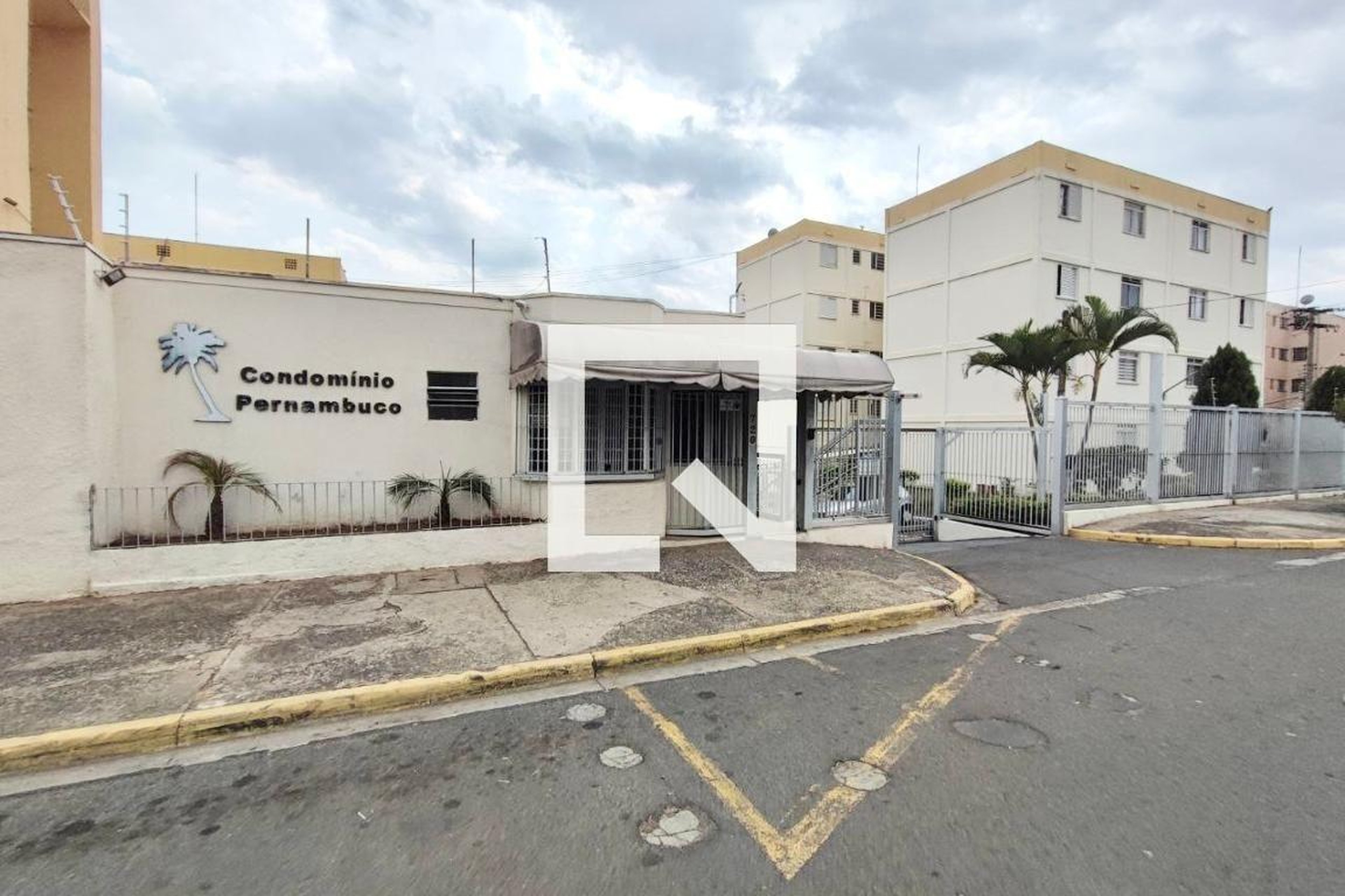 Fachada do Condomínio Condomínio Pernambuco