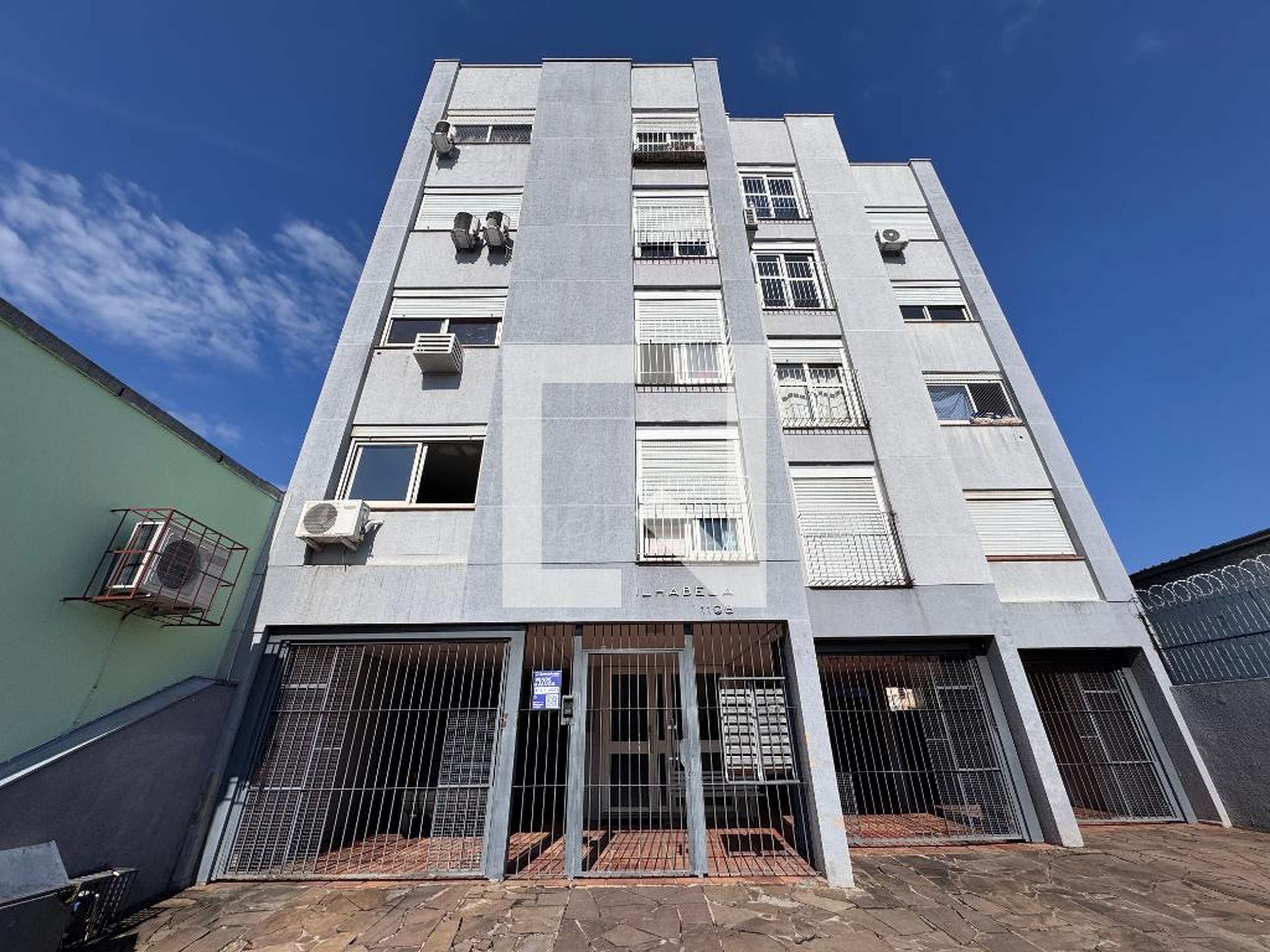 Fachada Condomínio Ilhabela