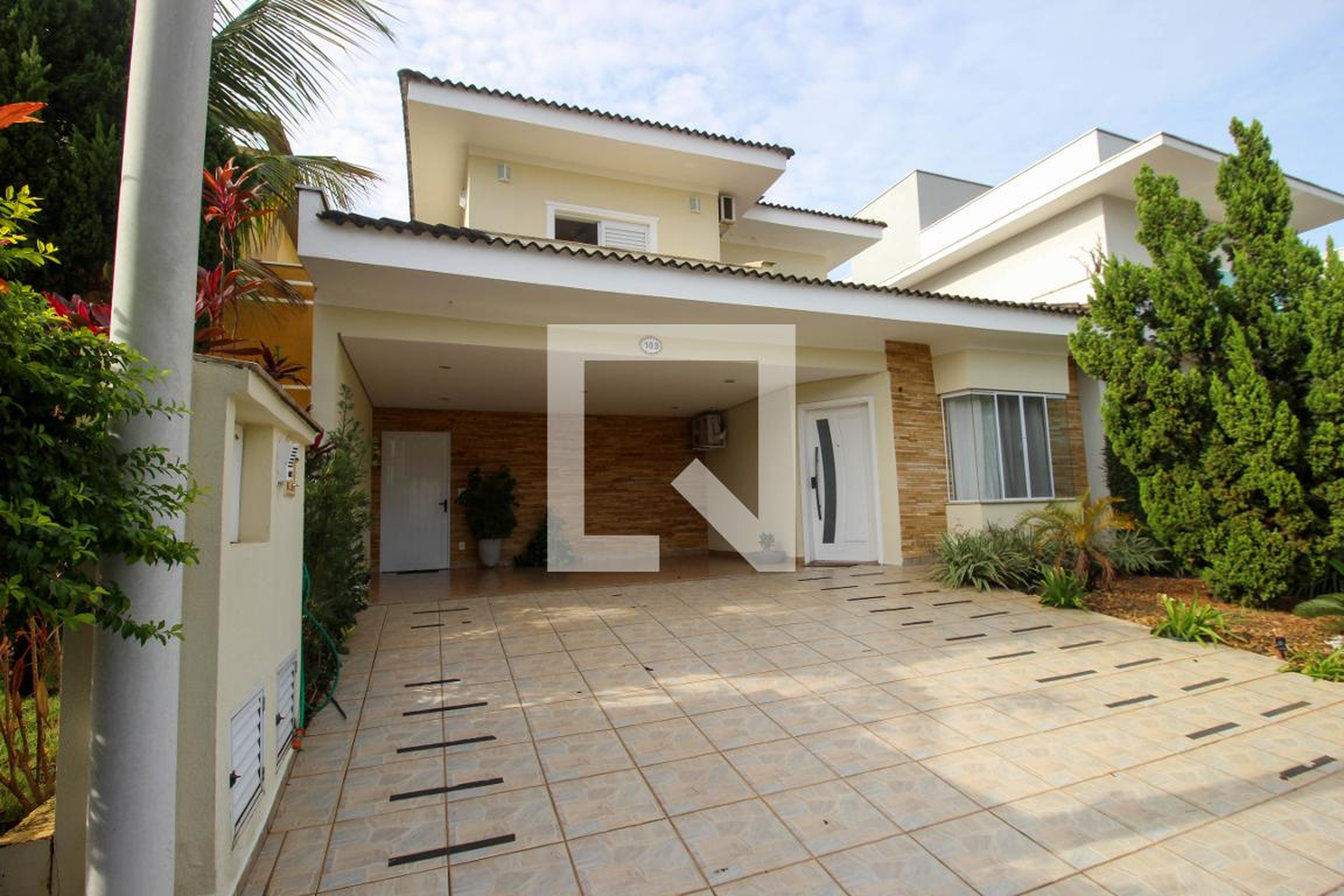 Fachada Condomínio Ibiti Royal Park