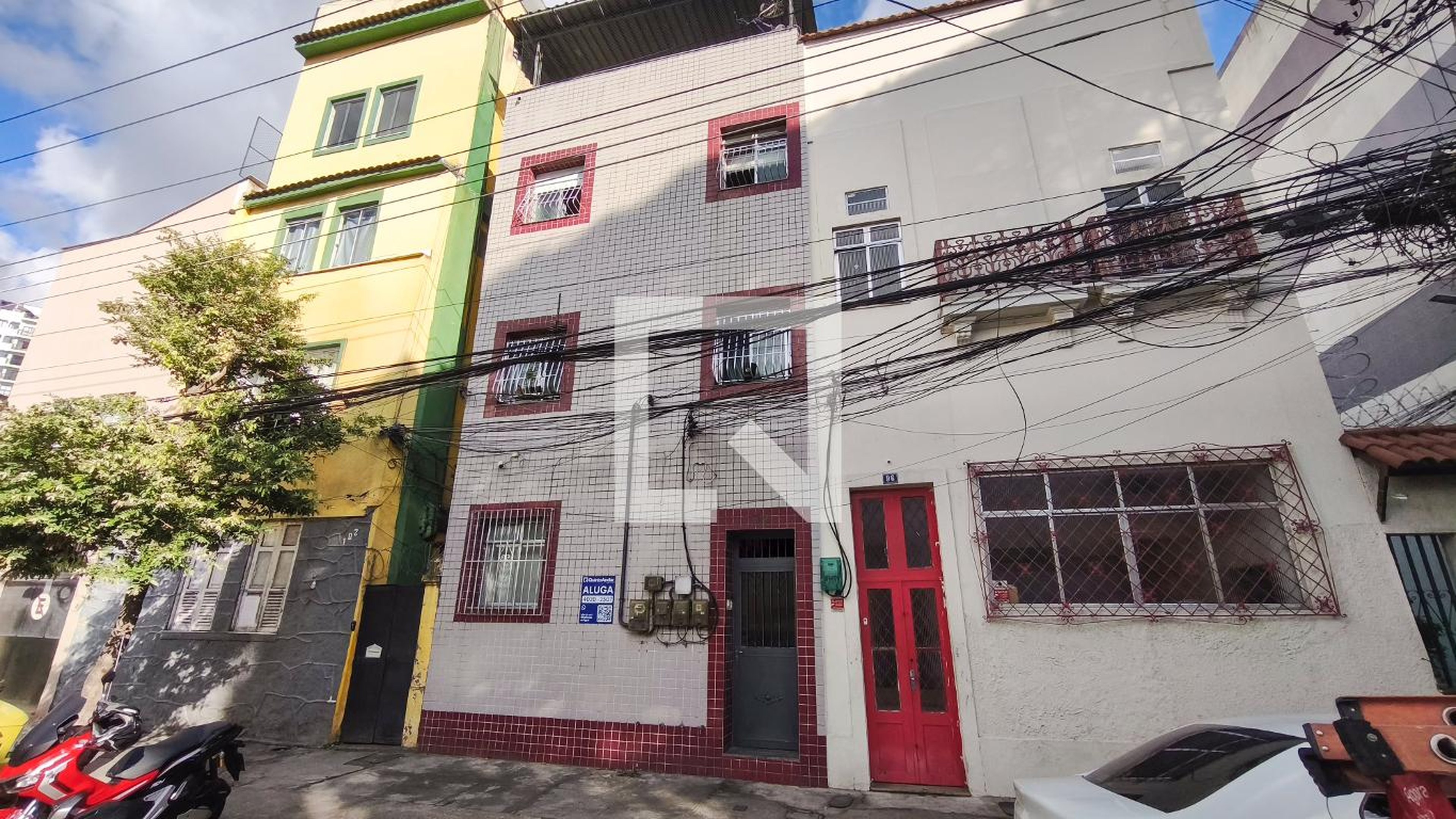 Fachada do Prédio Condomínio em Rua Barão de Ubá, 98