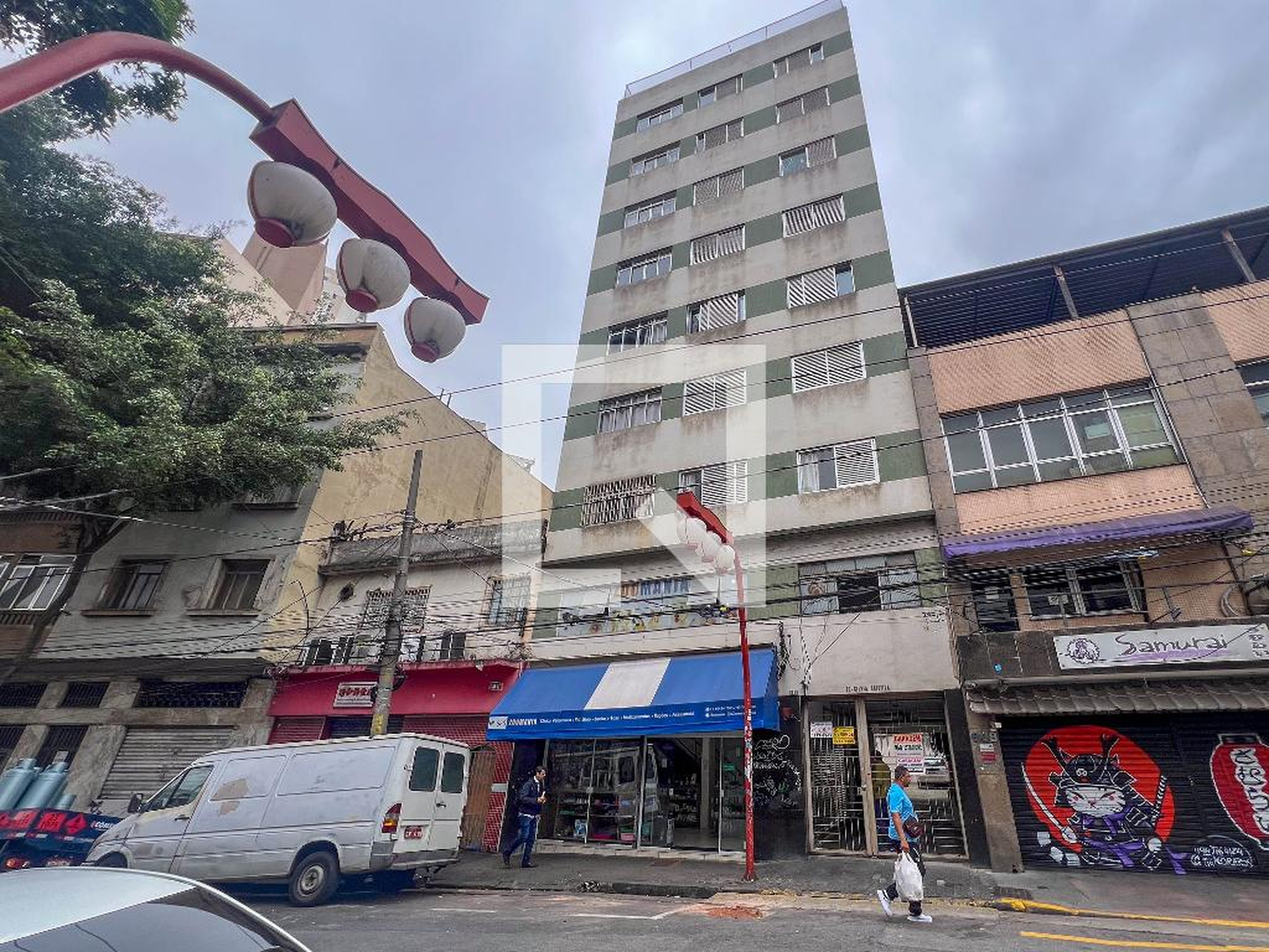 Fachada Condomínio em Rua da Glória, 618