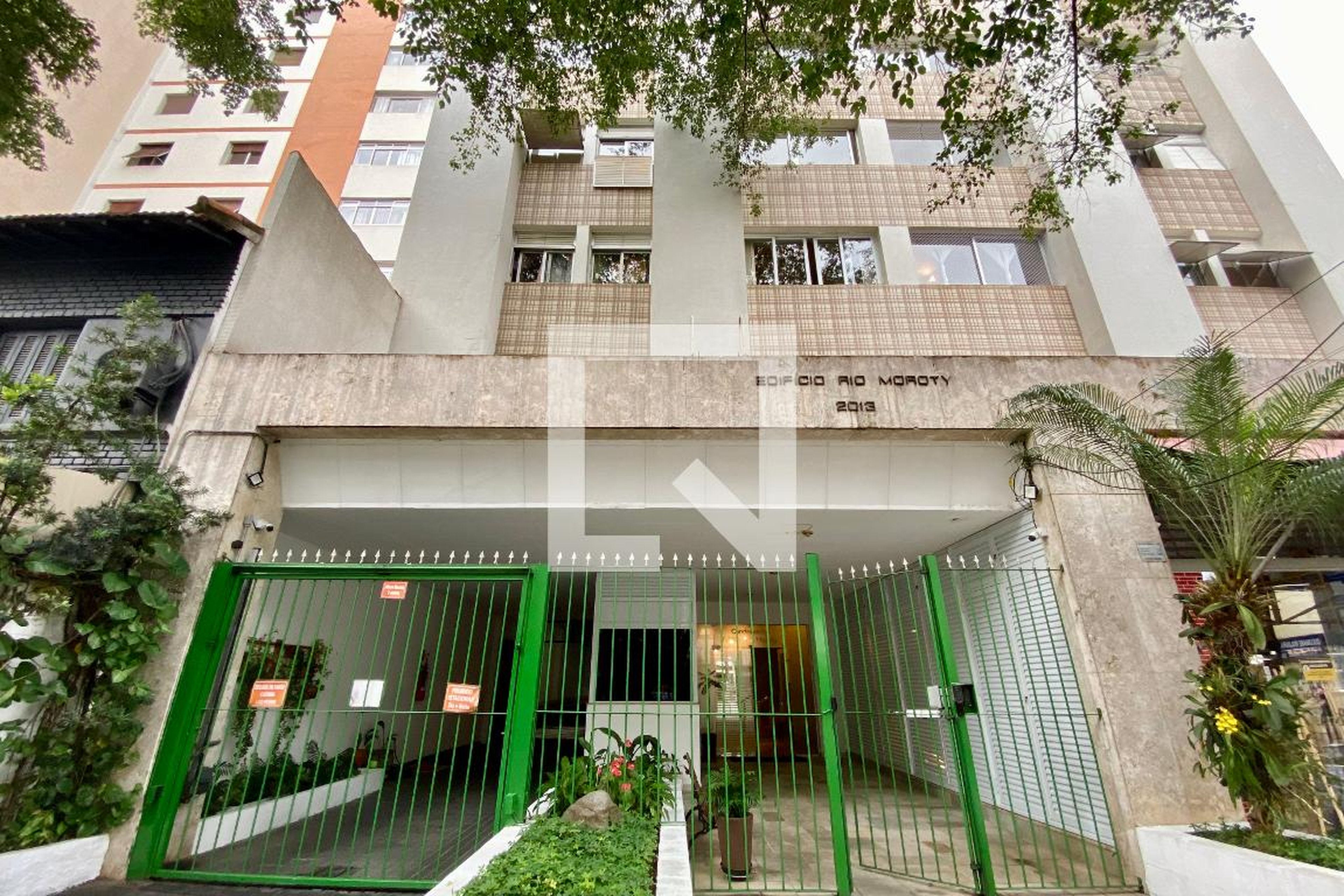 Fachada Edifício Rio Moroty