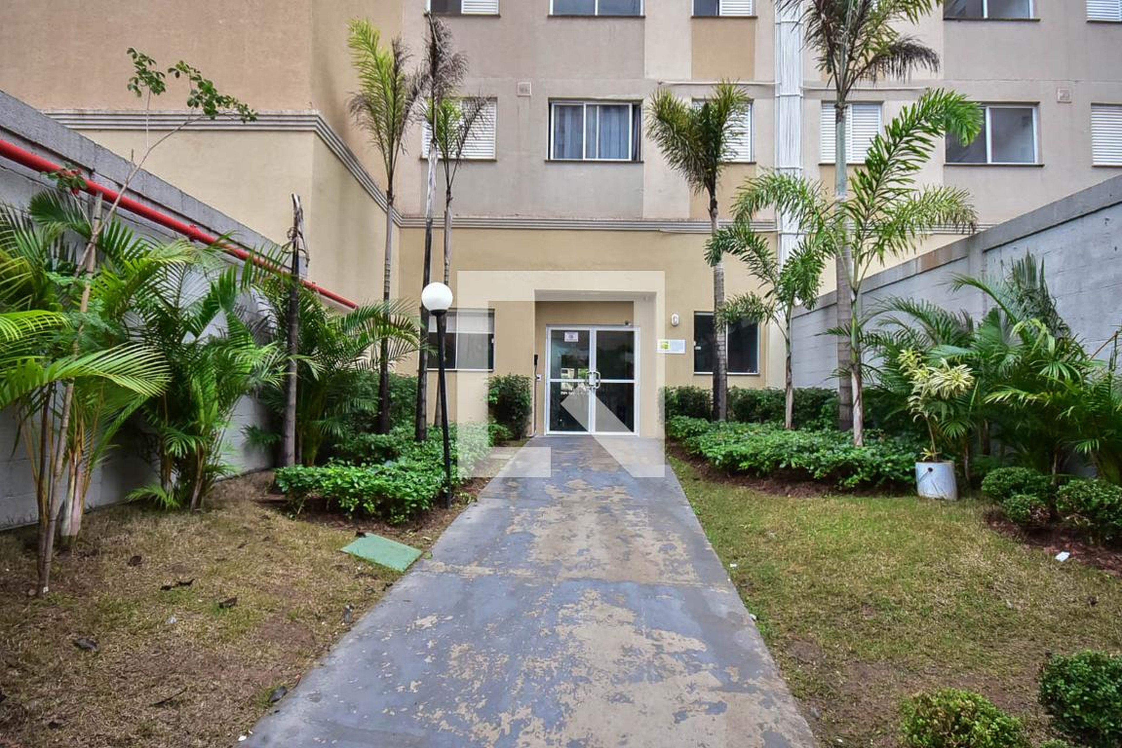 Entrada - Cerejeira  Reserva Raposo