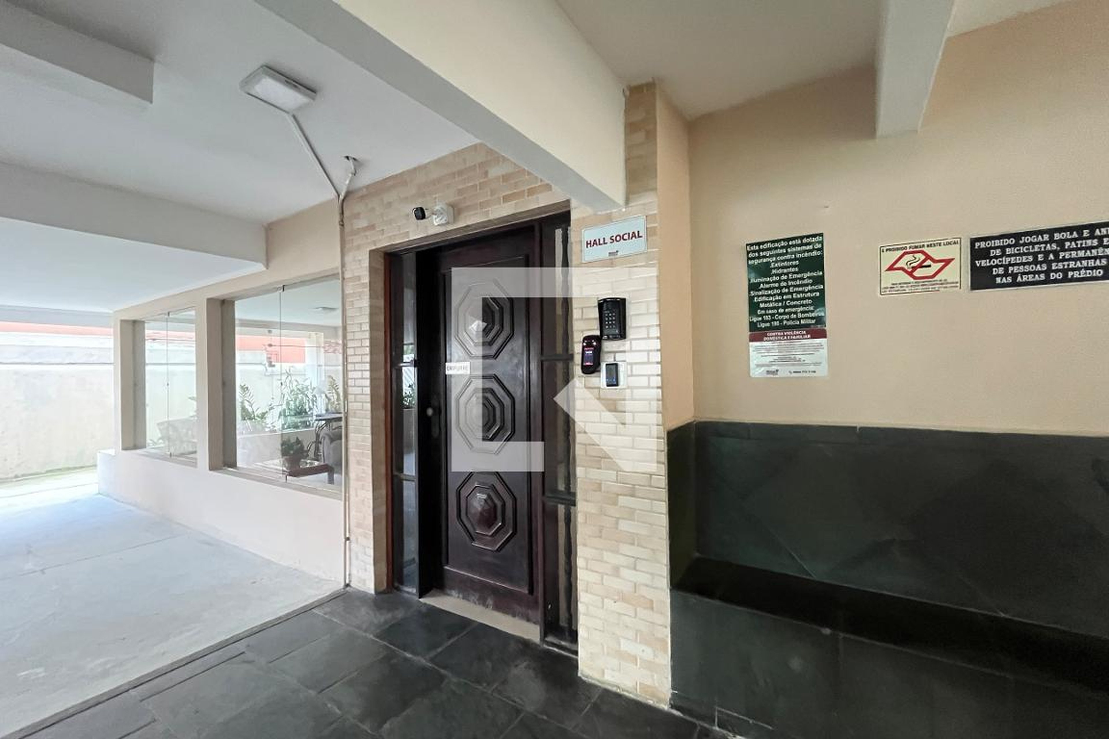 Fachada Condomínio Itajaú