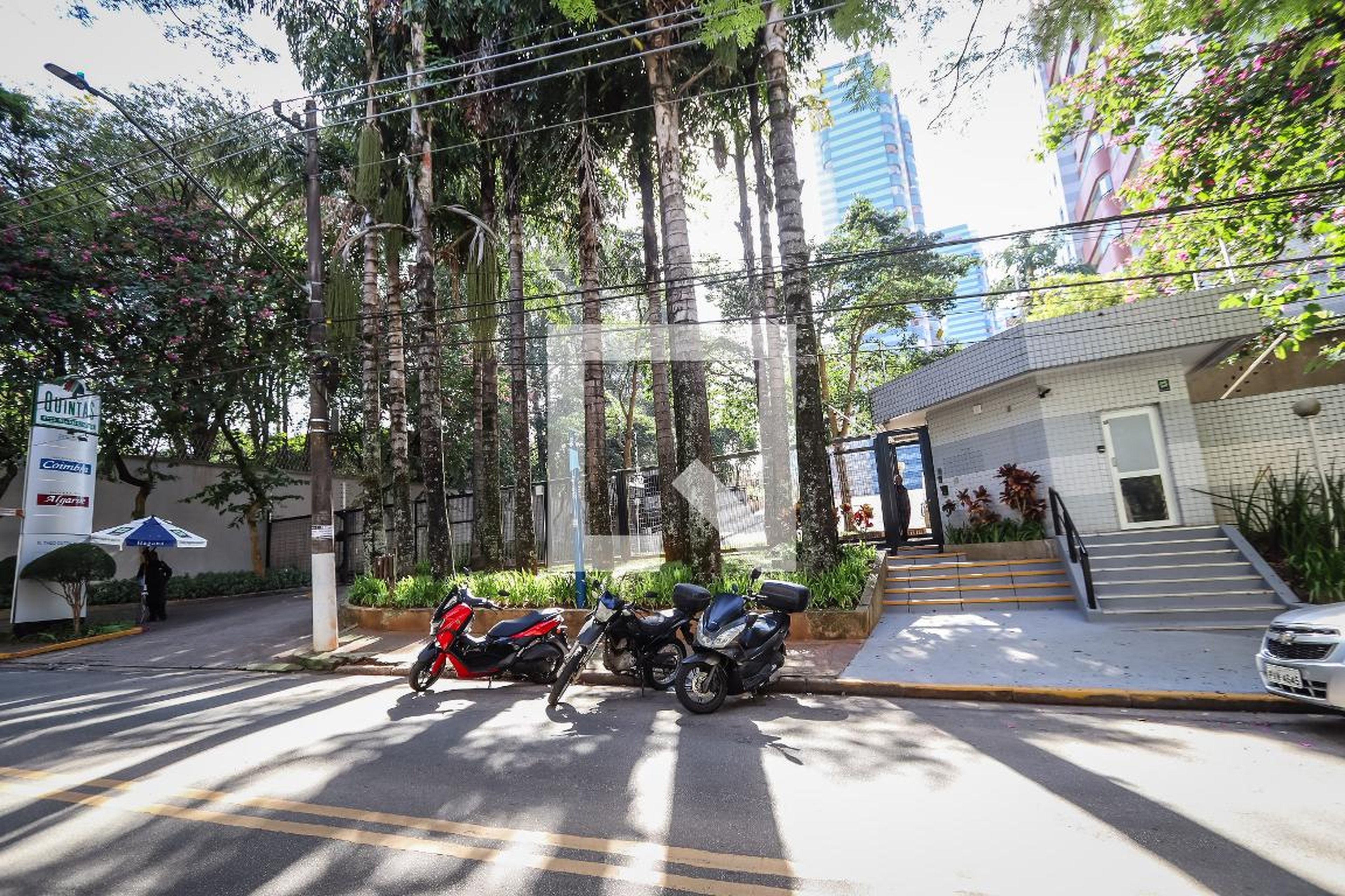 Fachada do Prédio Condomínio Quintas do Morumbi