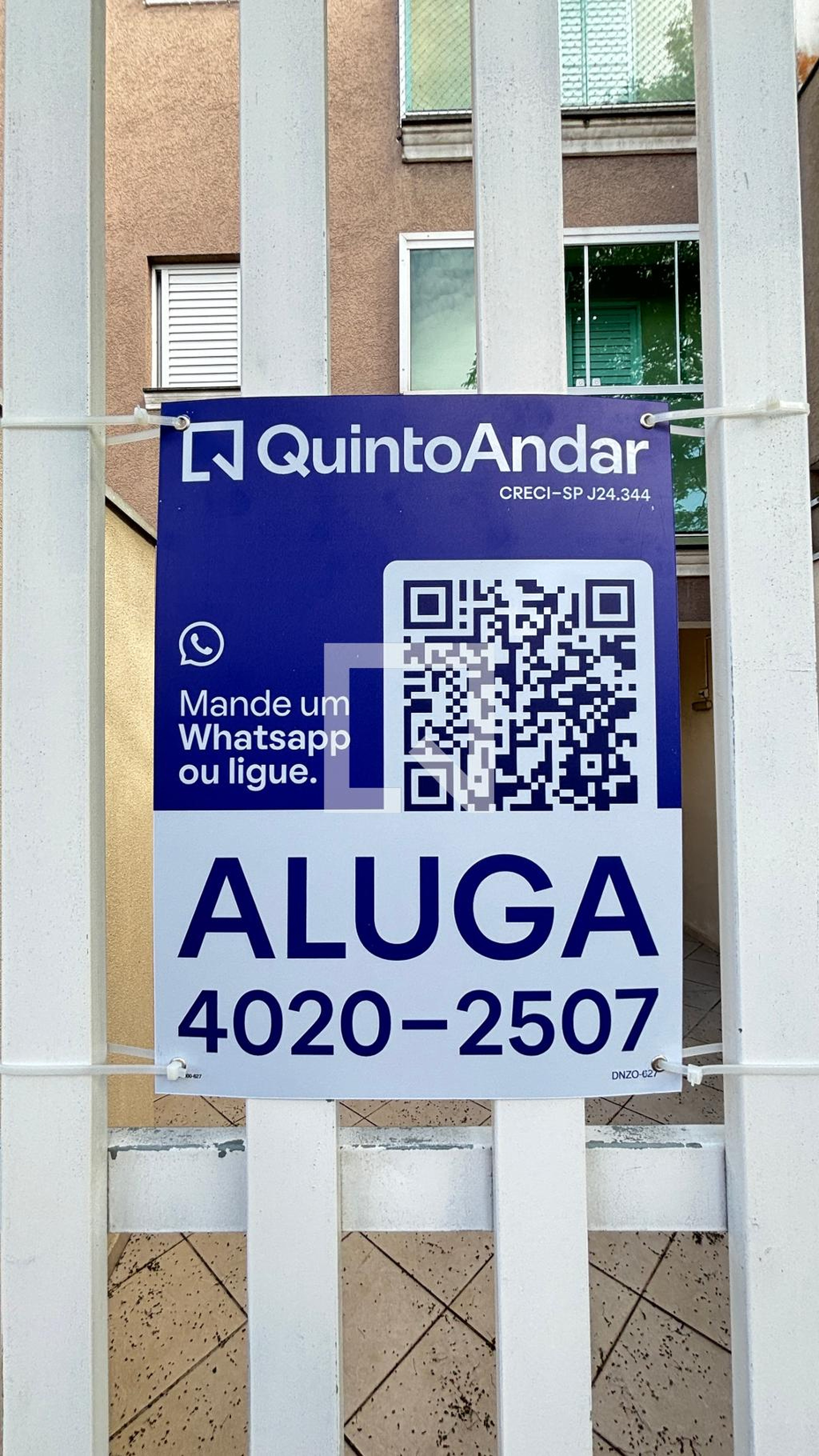 Fachada Condomínio em Rua Tupinambás, 350