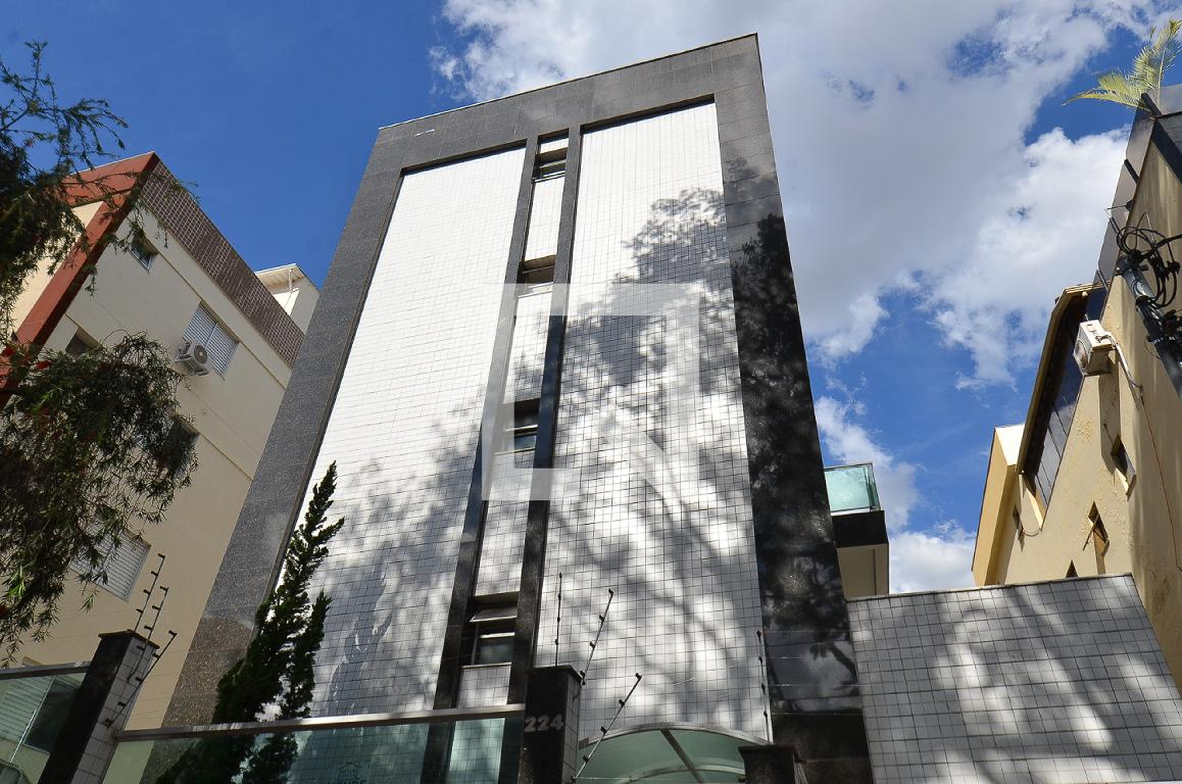 Fachada Edifício El Shadai