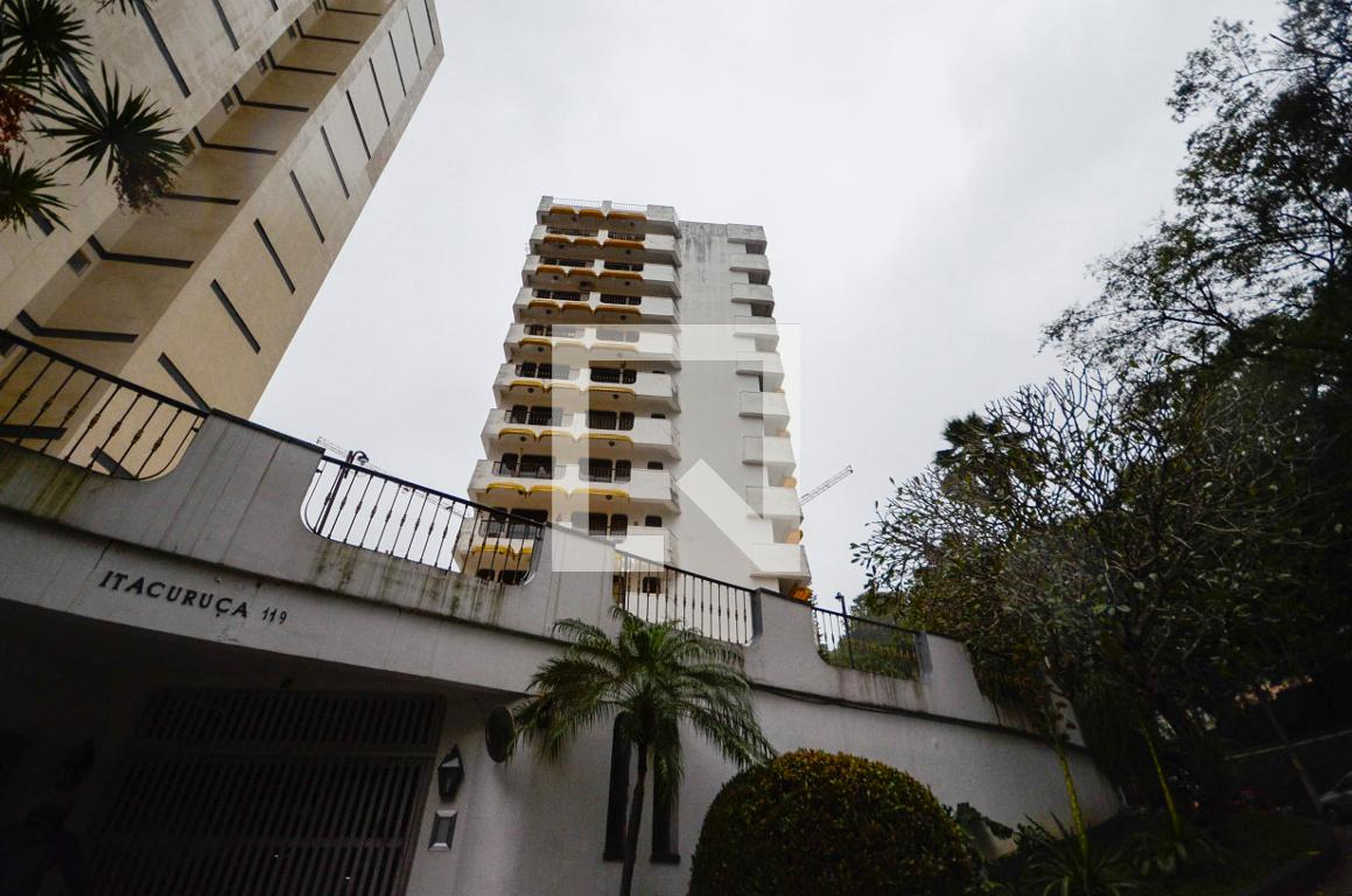 Fachada Edifício Alfa Scorp II