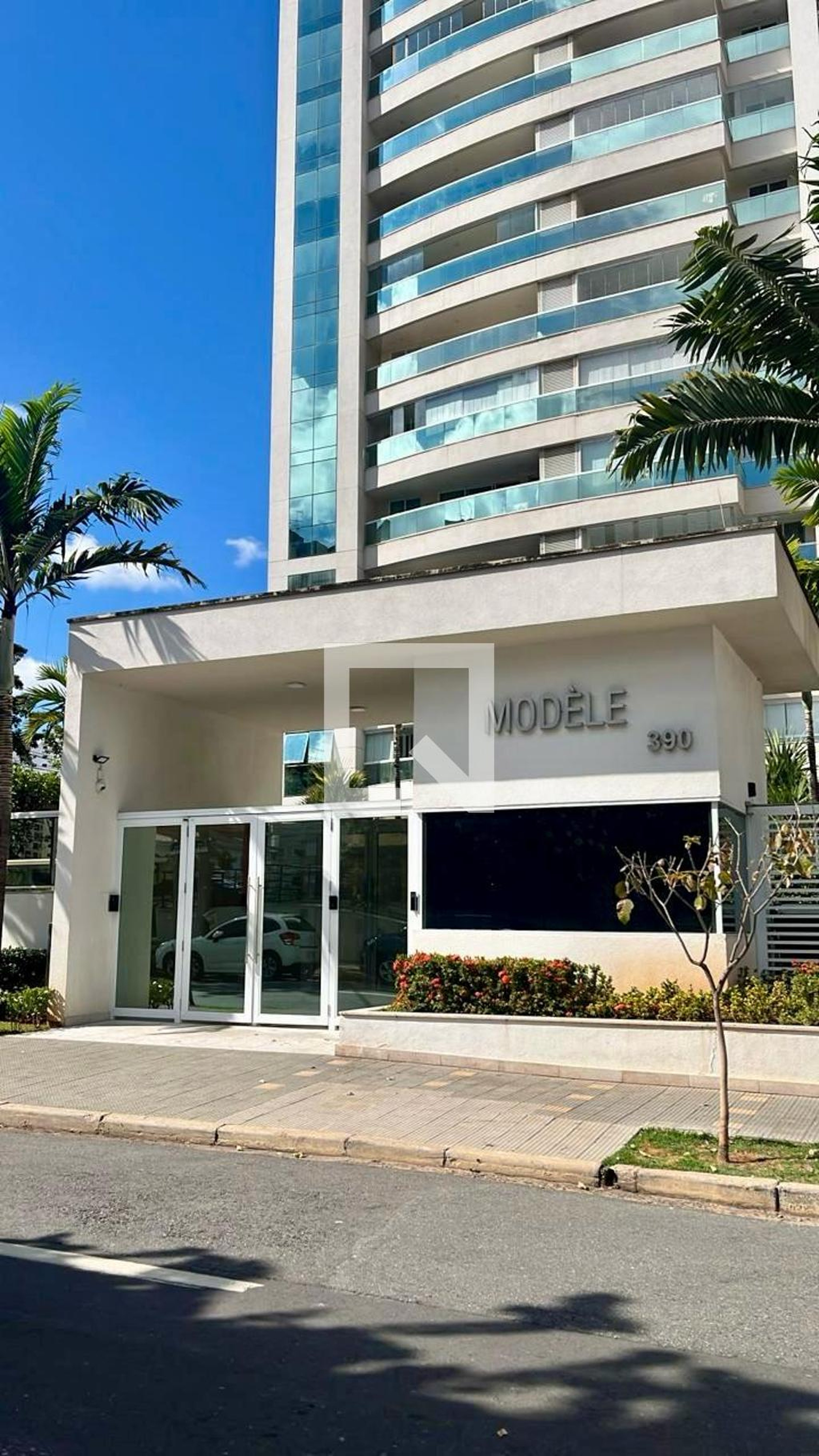 Fachada Condomínio Modele