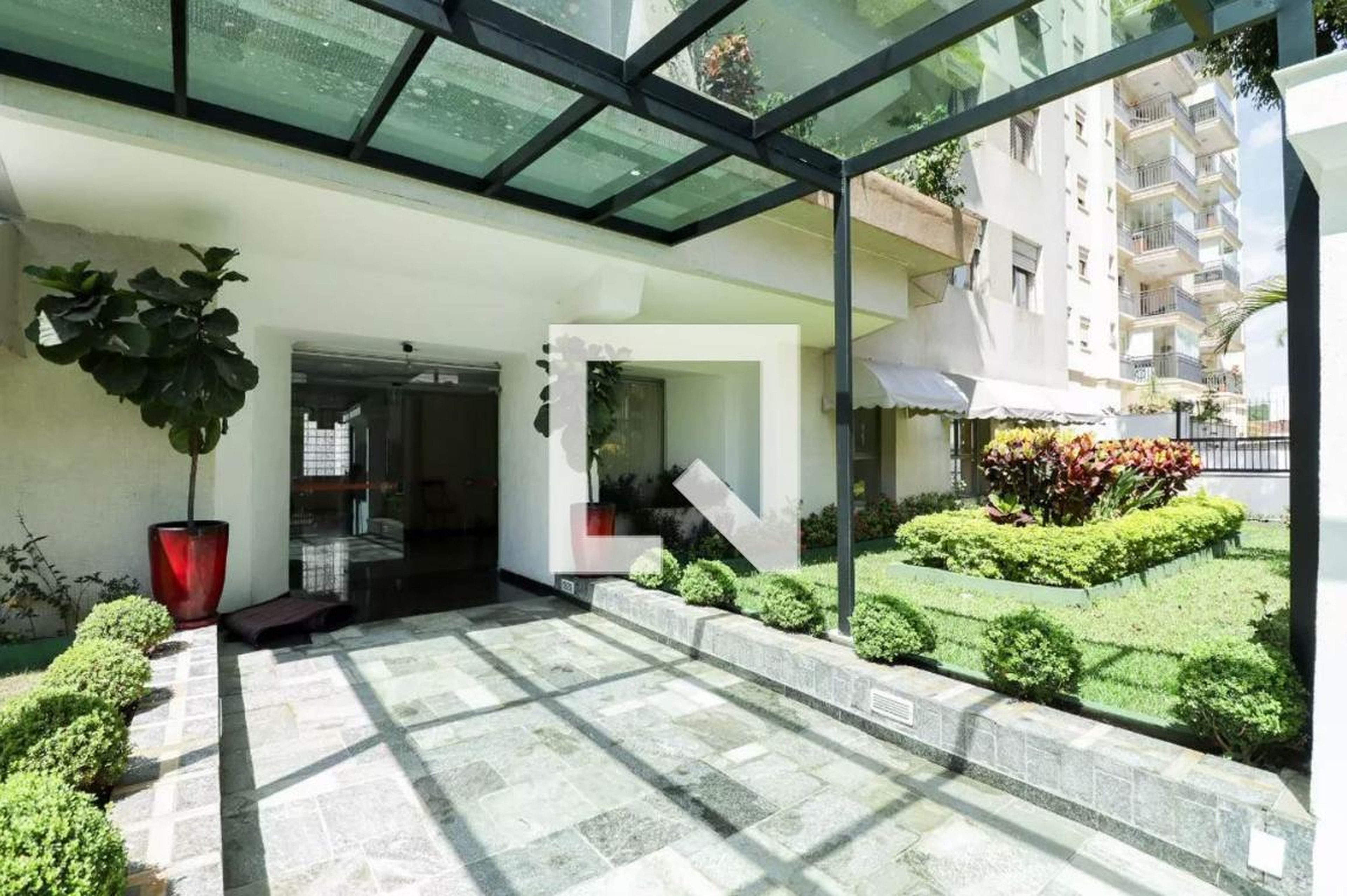 Área comum - Platanus