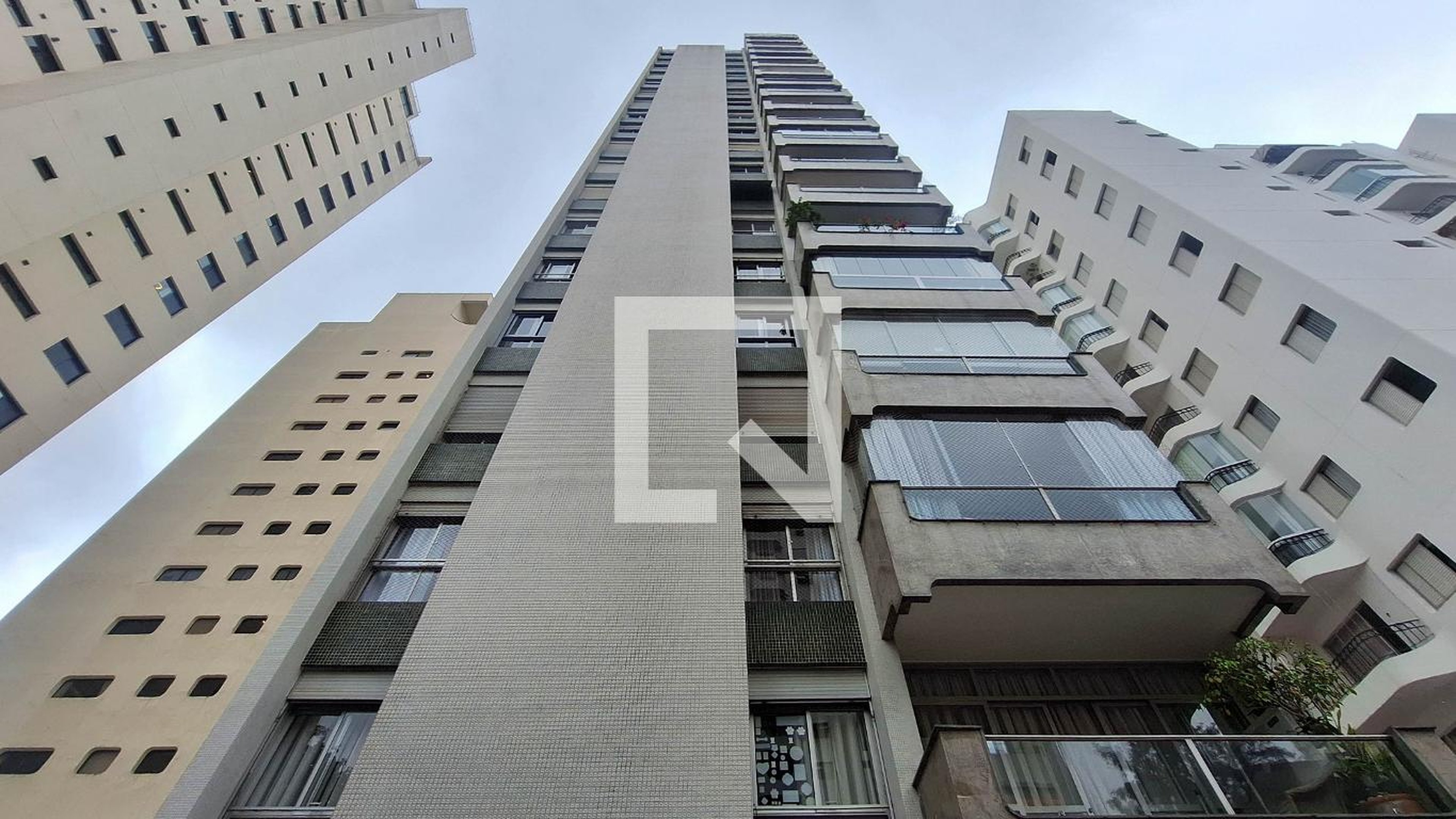 Edifício Condomínio Andorra