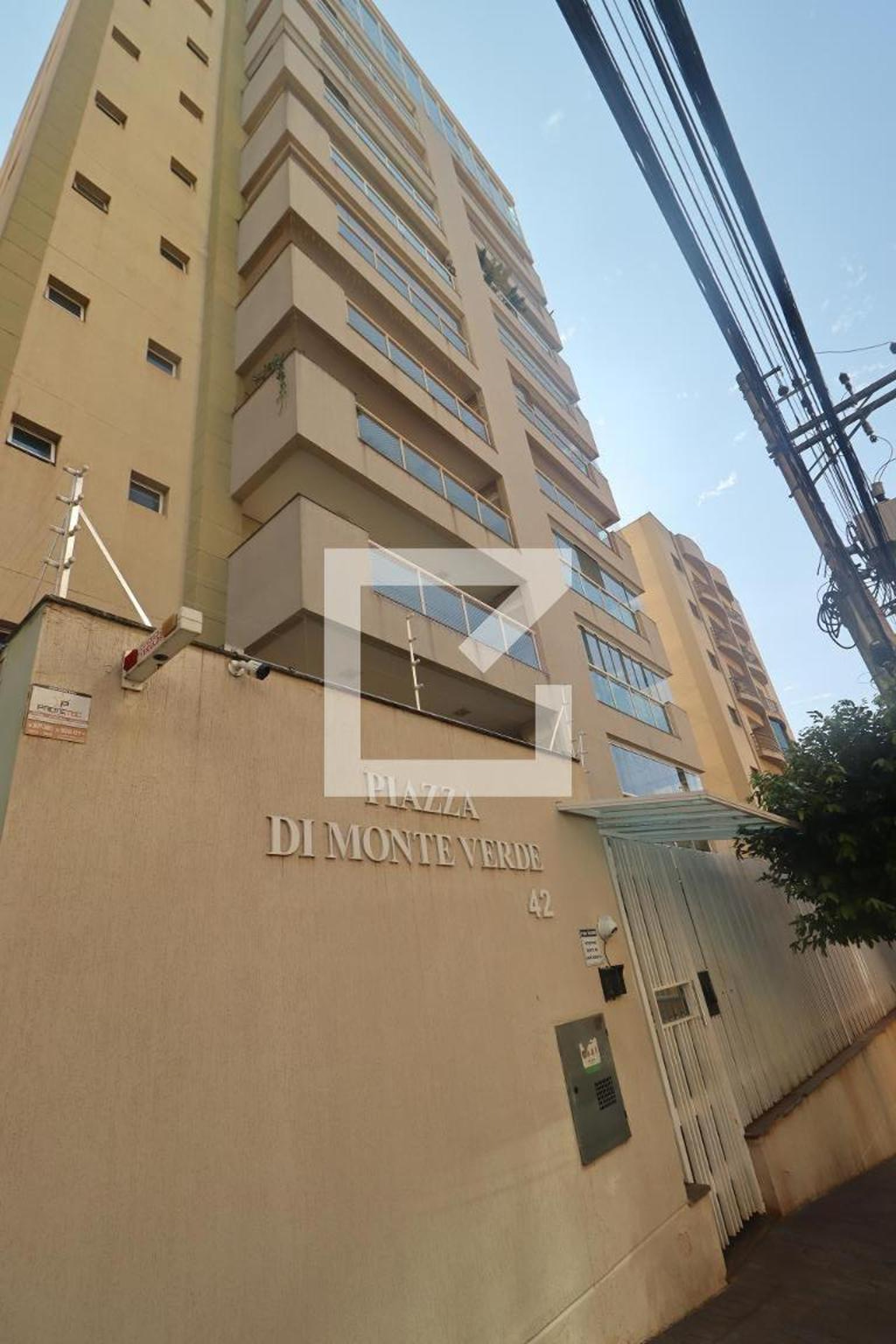 Fachada Condomínio Piazza di Monteverde