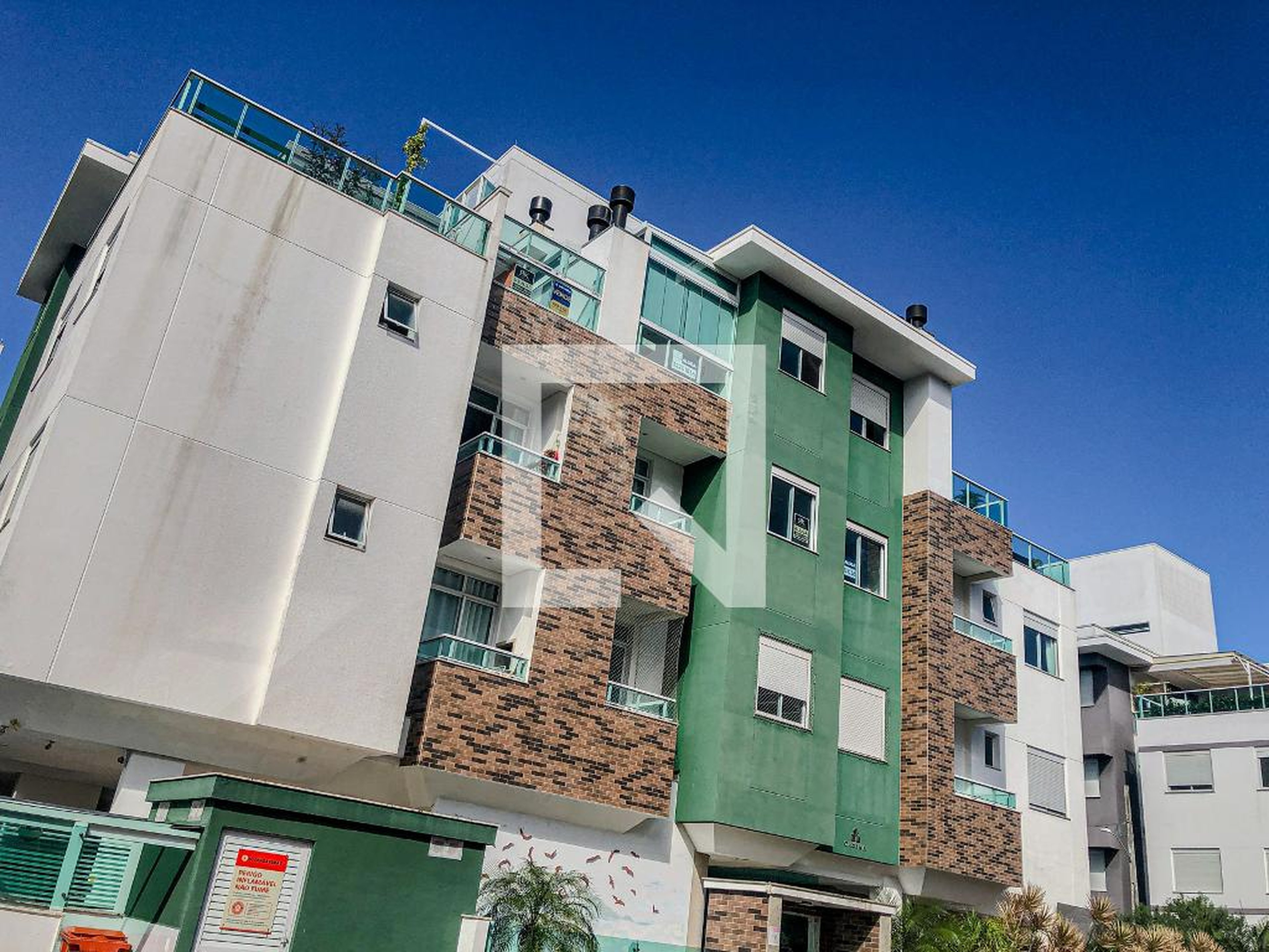 Fachada Condomínio Lagoon Boulevard