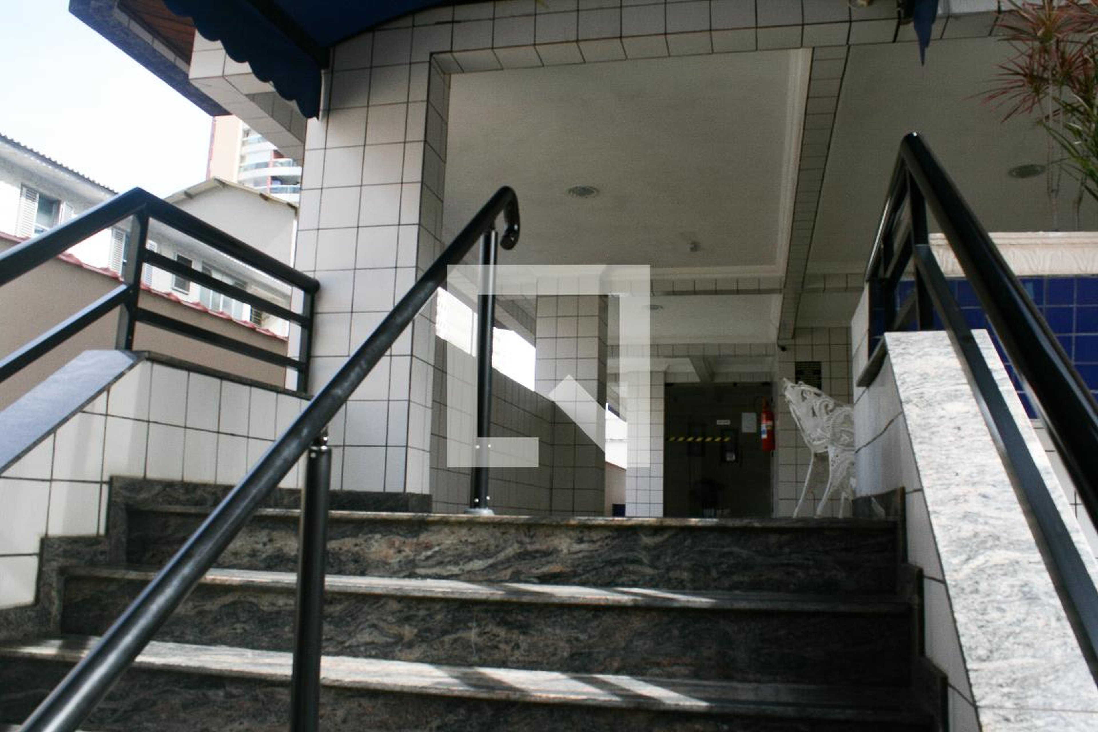 Entrada - Malibu Palace