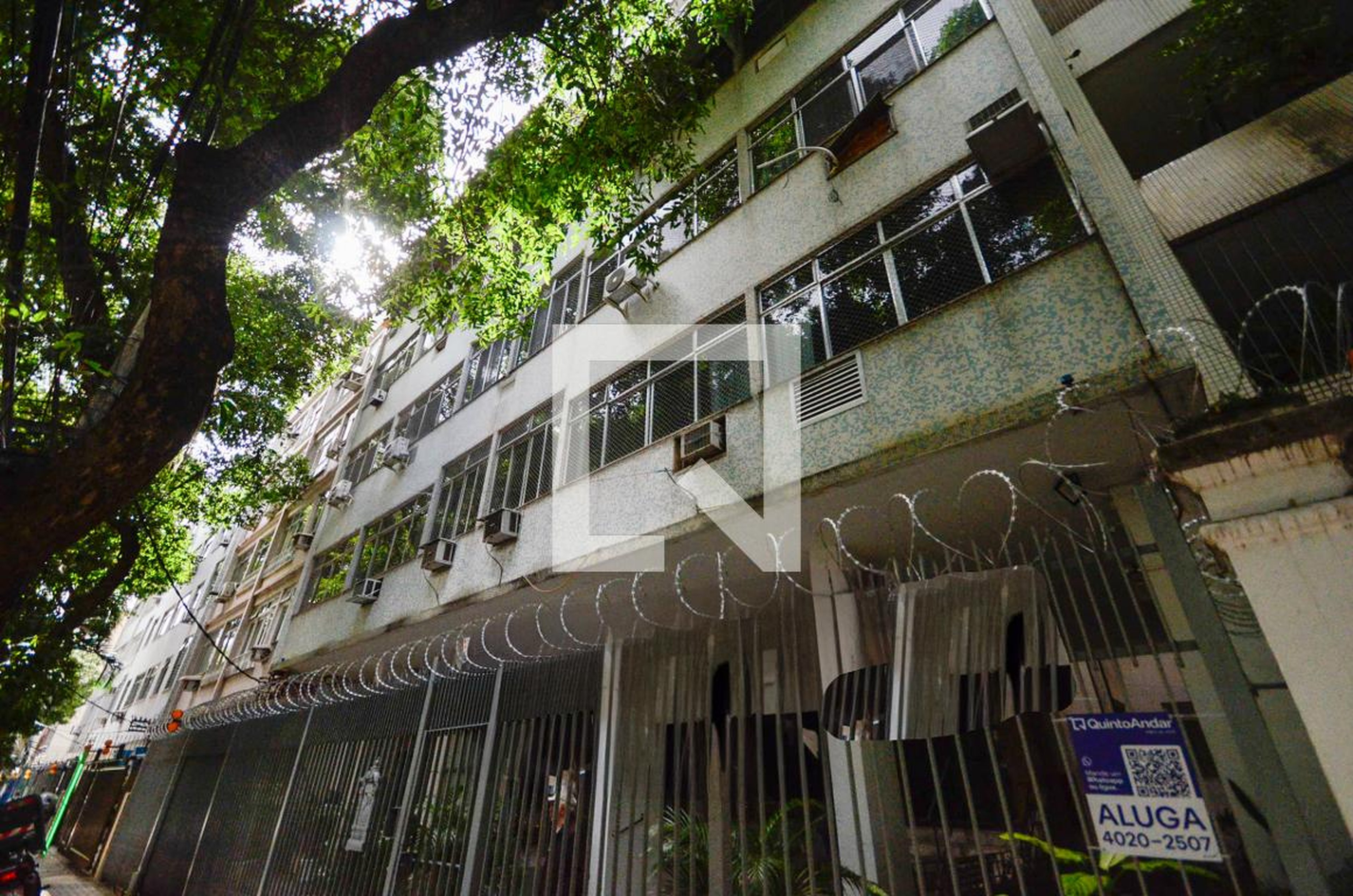 Fachada Condomínio Monteiro Ribeiro