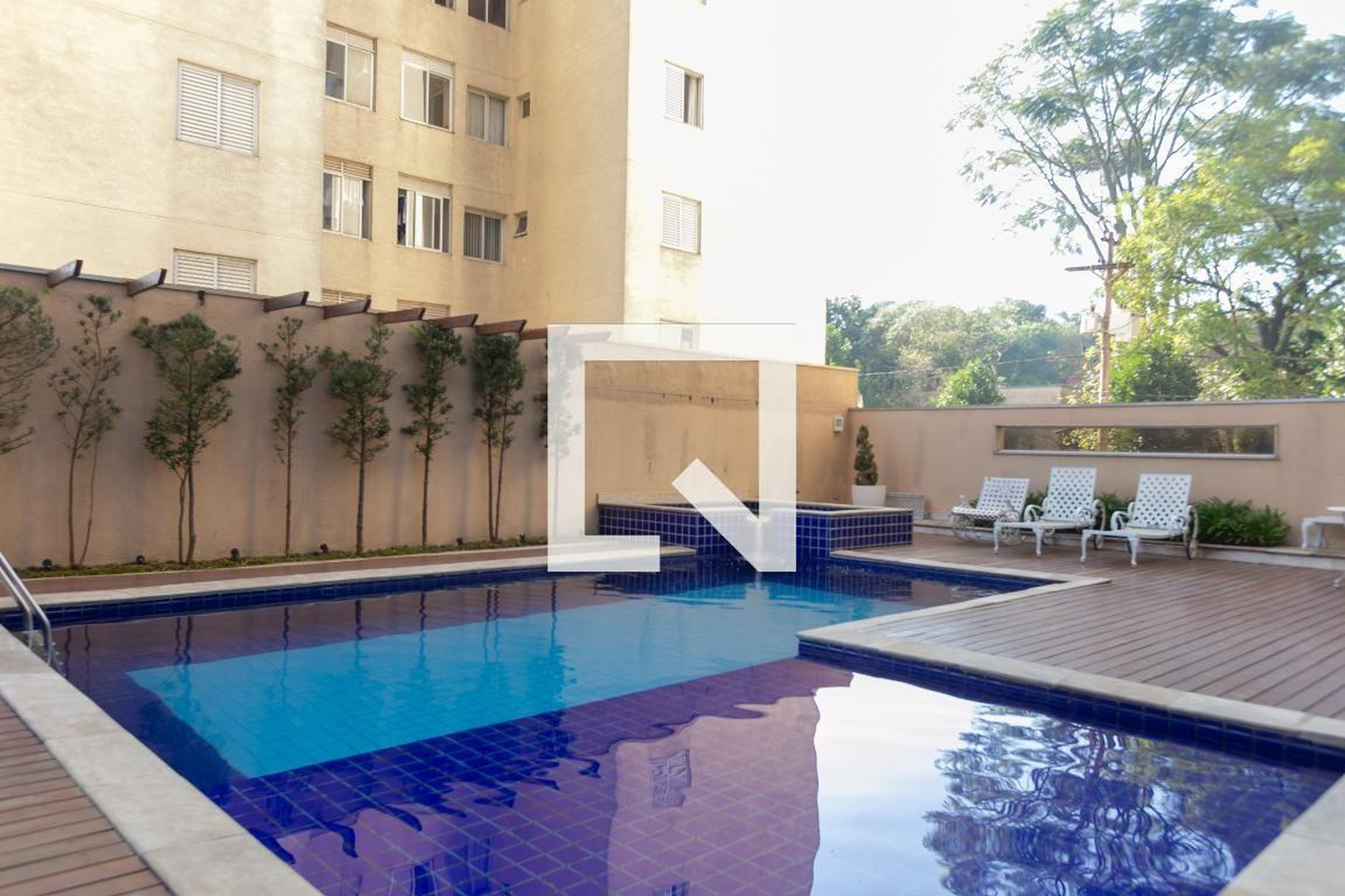 Piscina - Edifício Villaggio di Carmo