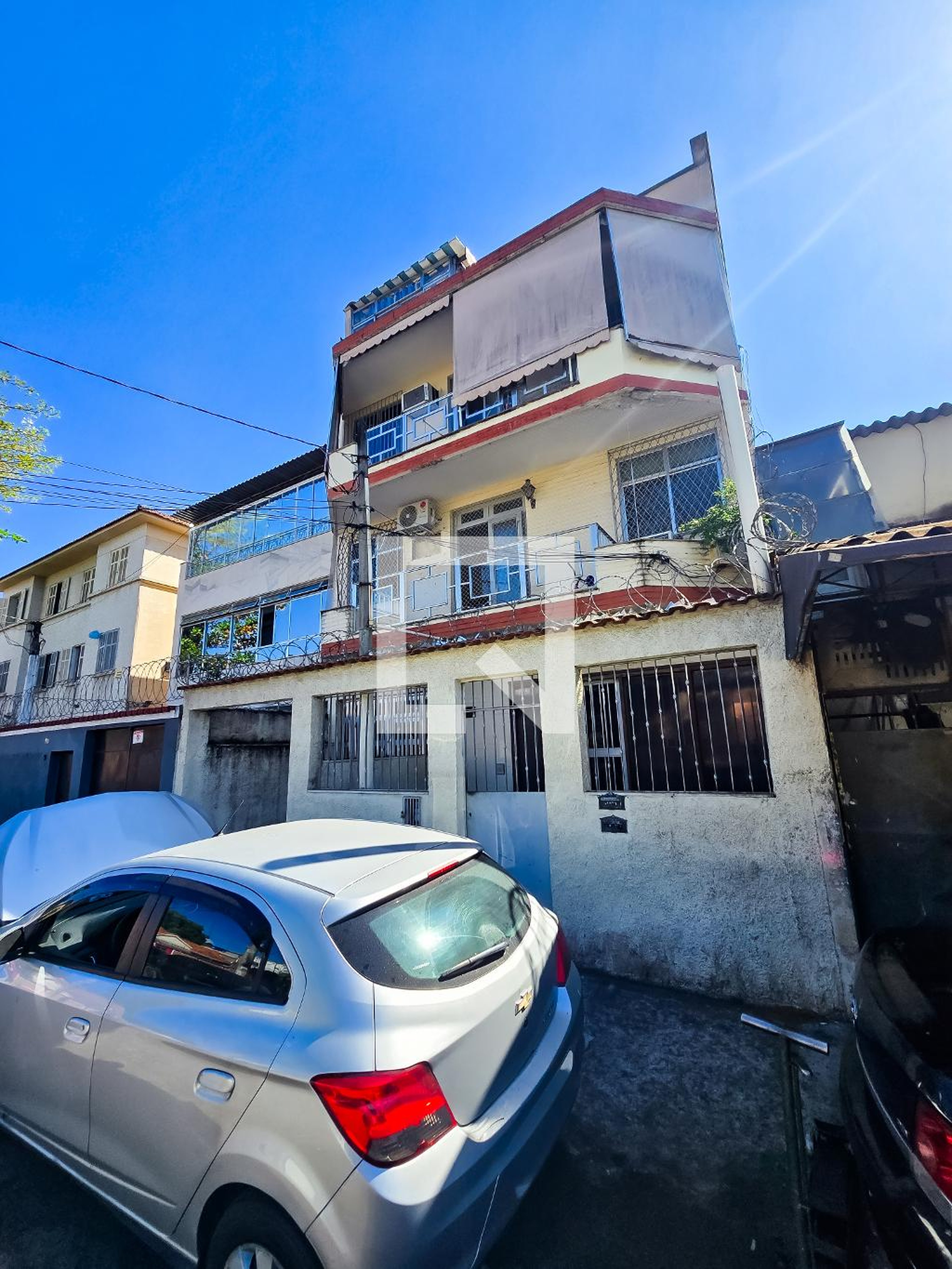 Fachada Condomínio em Rua Viúva Ortigão, 14