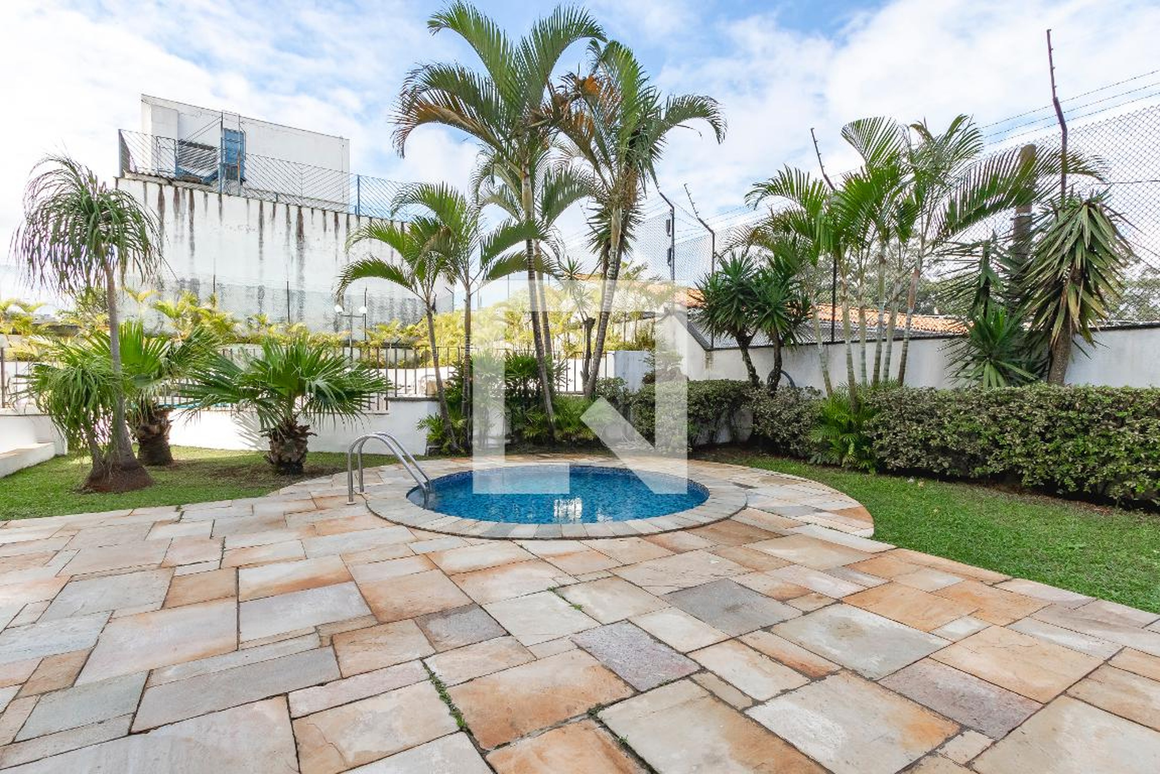 Piscina Infantil - Edifício Maison de Toulon