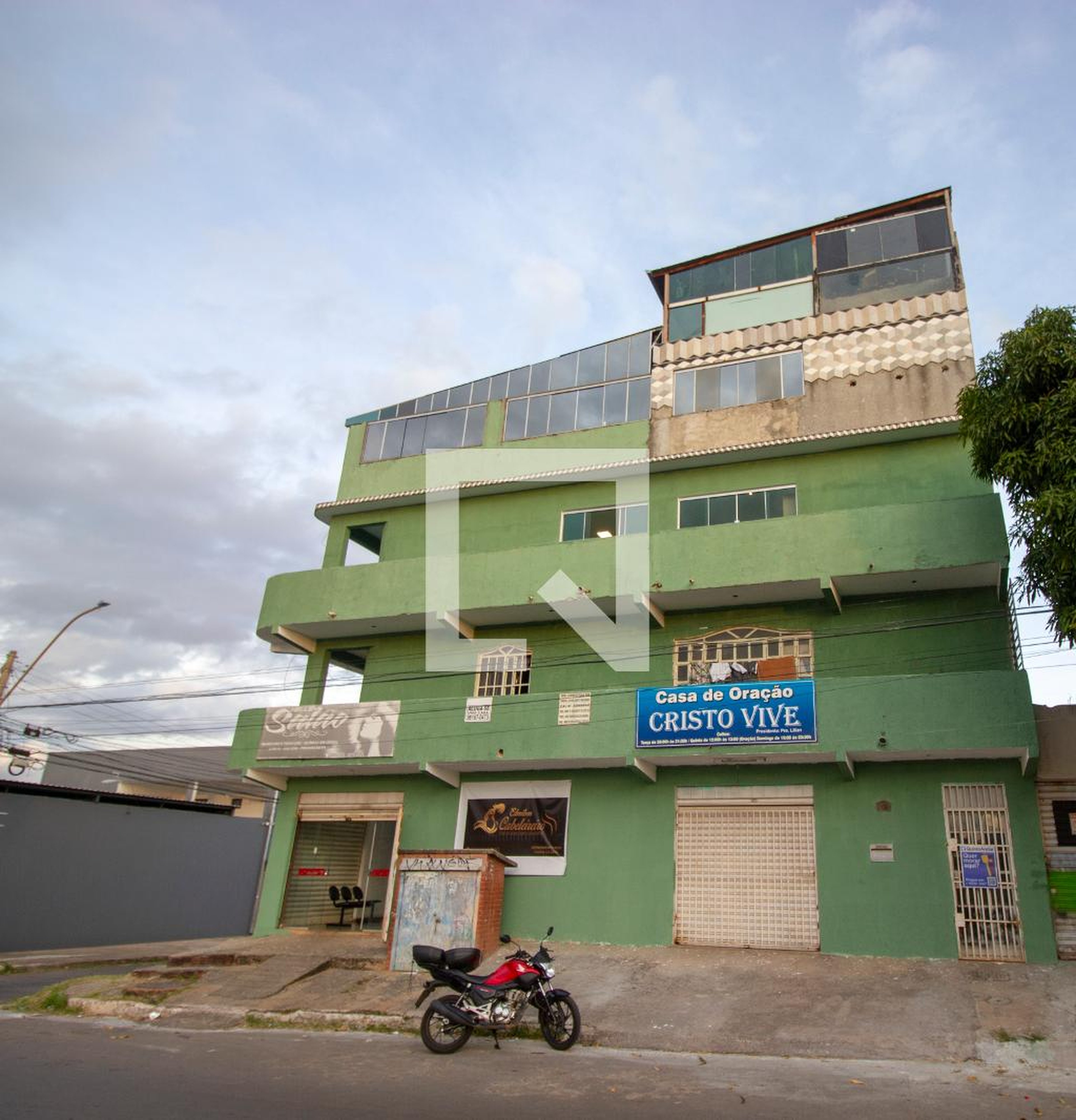 Fachada Condomínio em Setor M Qnm 9 Conjunto G, 47