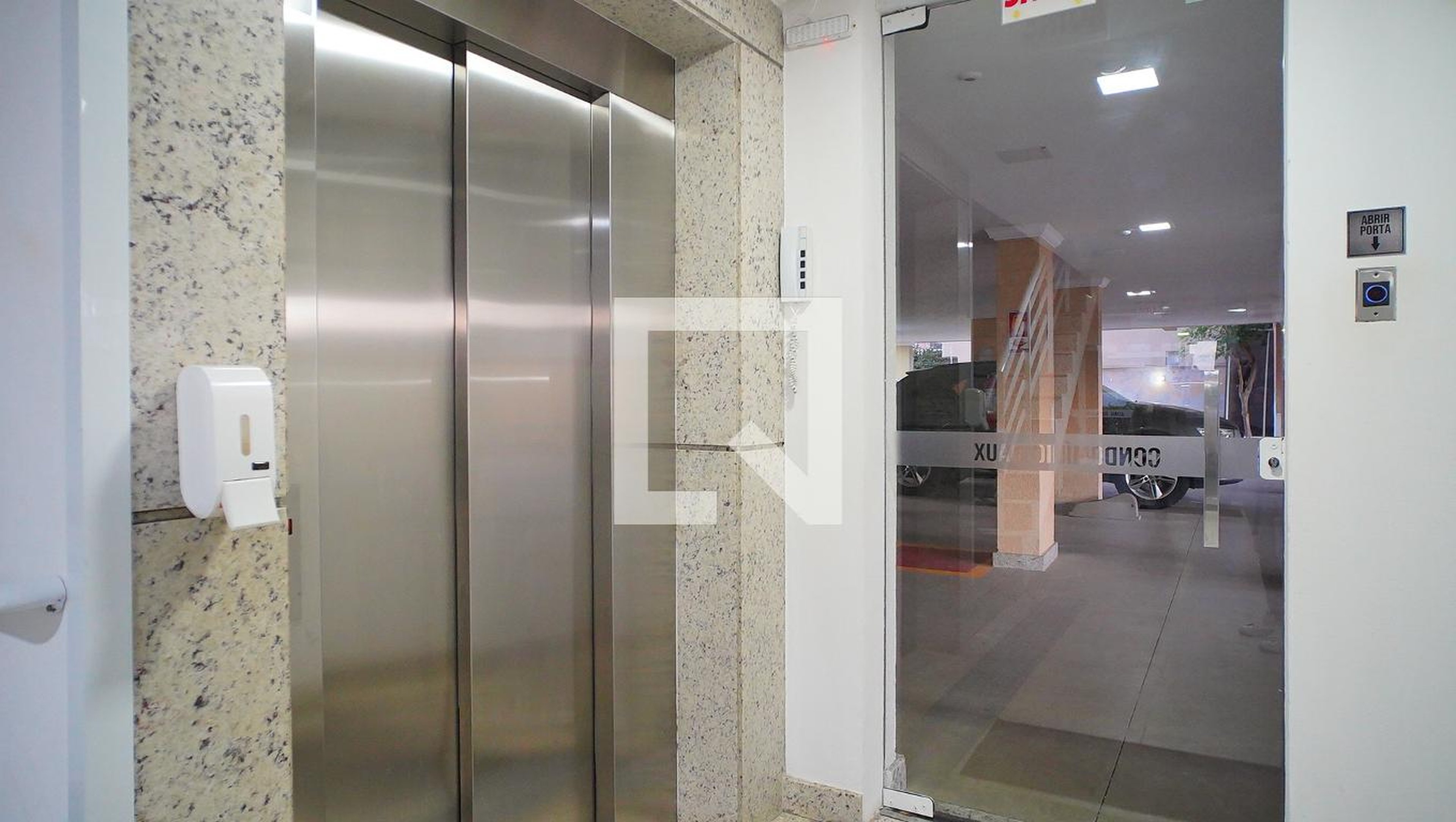 Hall de entrada - Daux Residencial