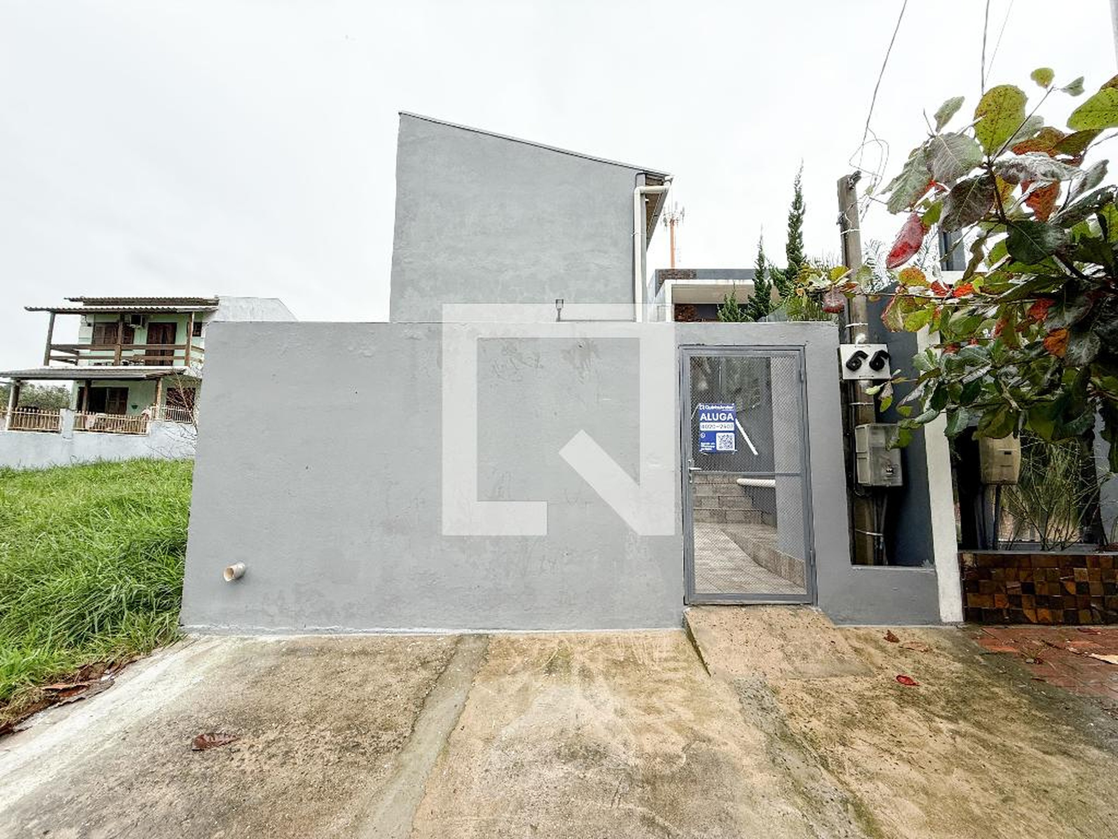 Fachada Condomínio em Rua Fedele Feoli, 66