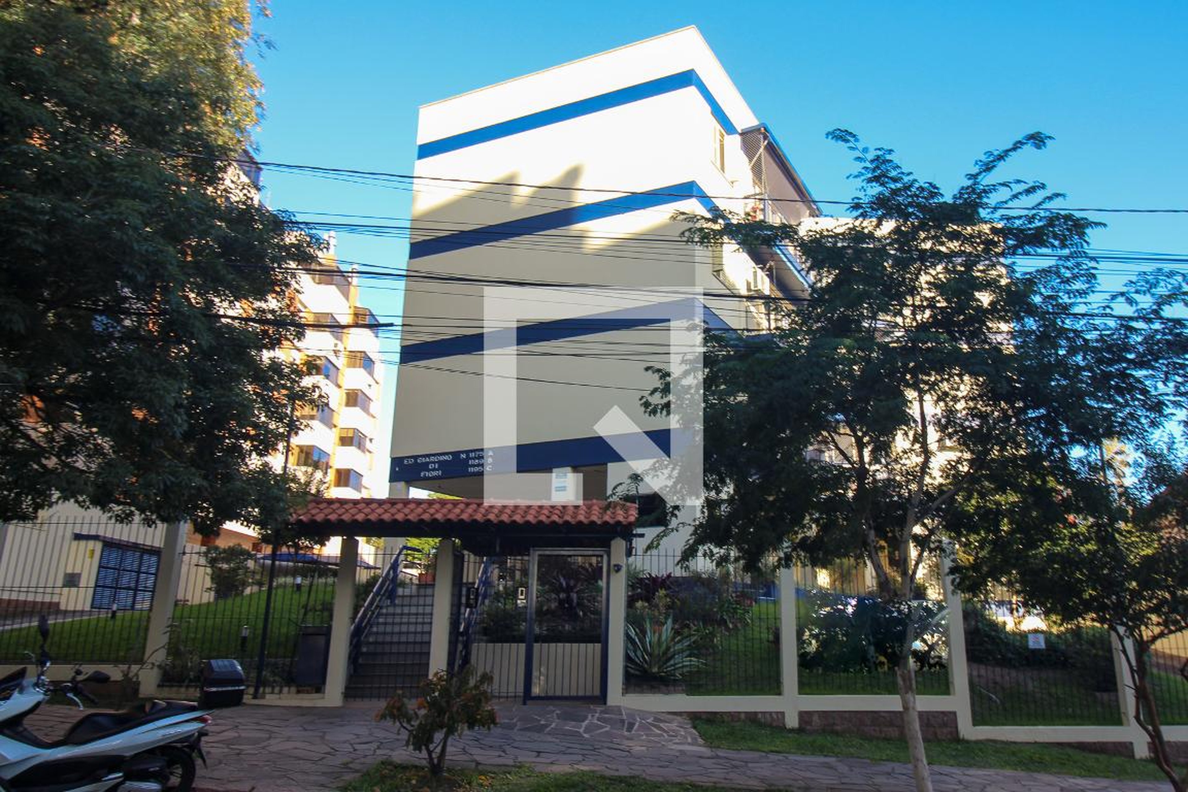 Fachada do condomínio Condomínio Giardino Di Fiori