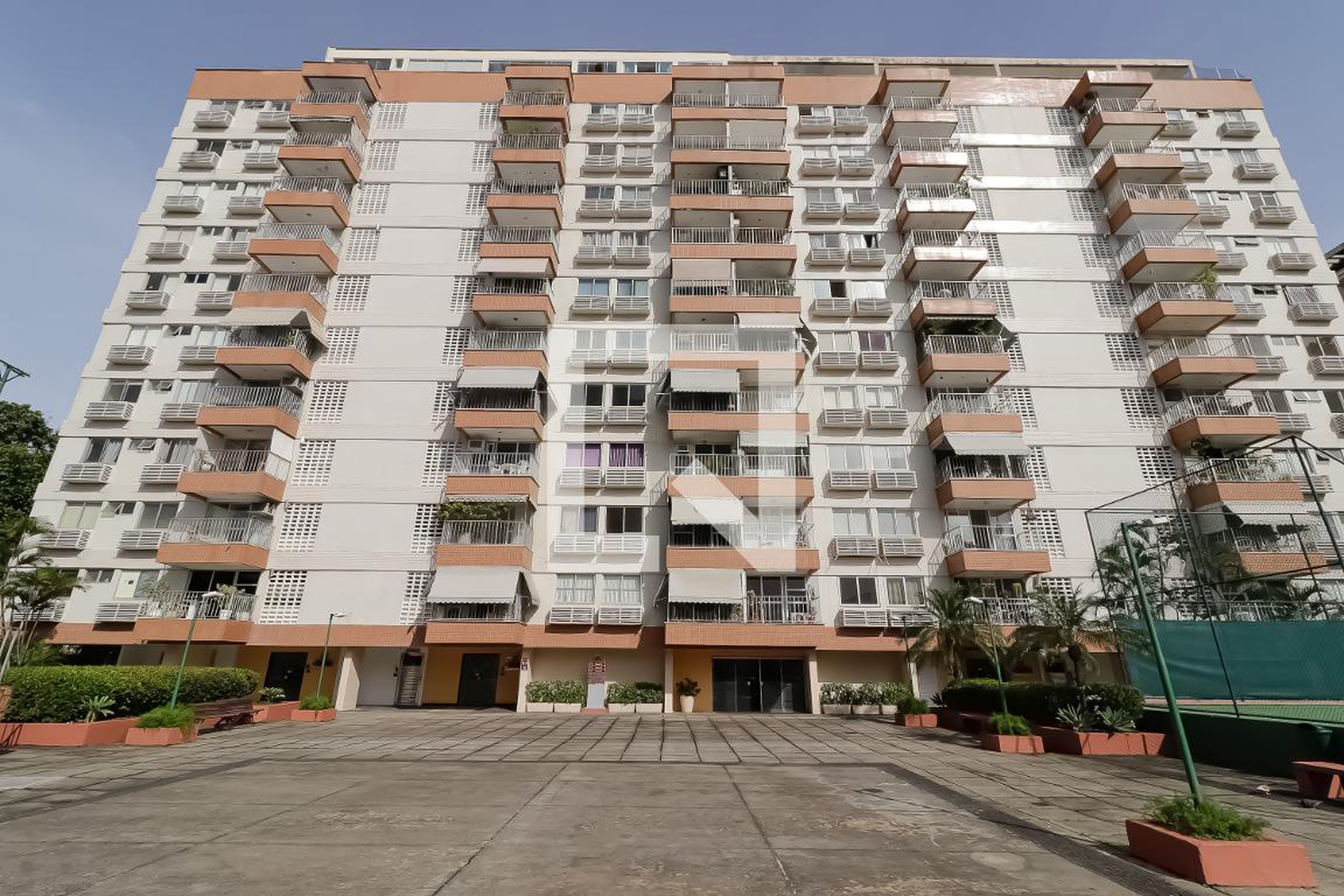 Fachada Condomínio Solar da Barra