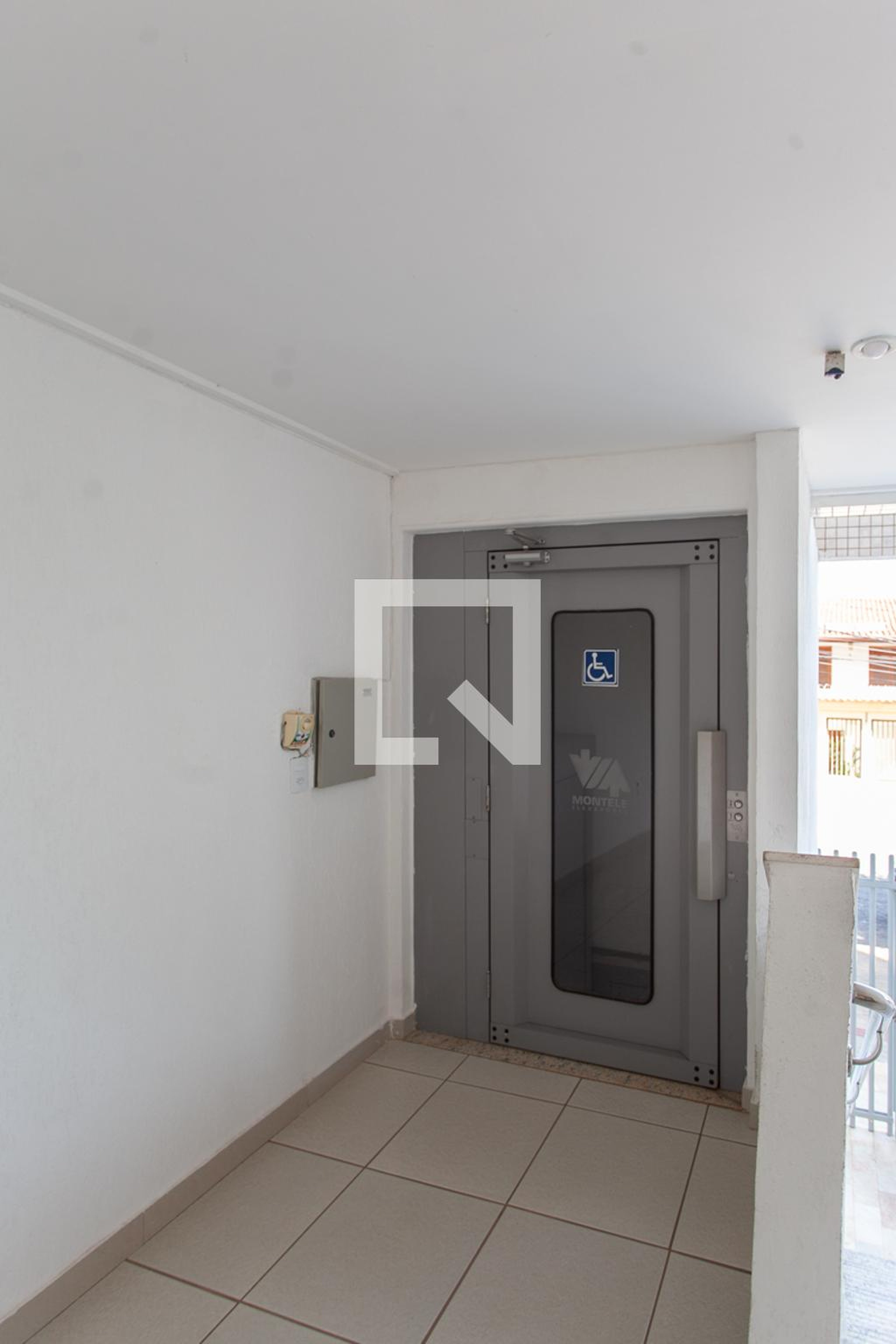 Elevador - Residêncial Vale Verde