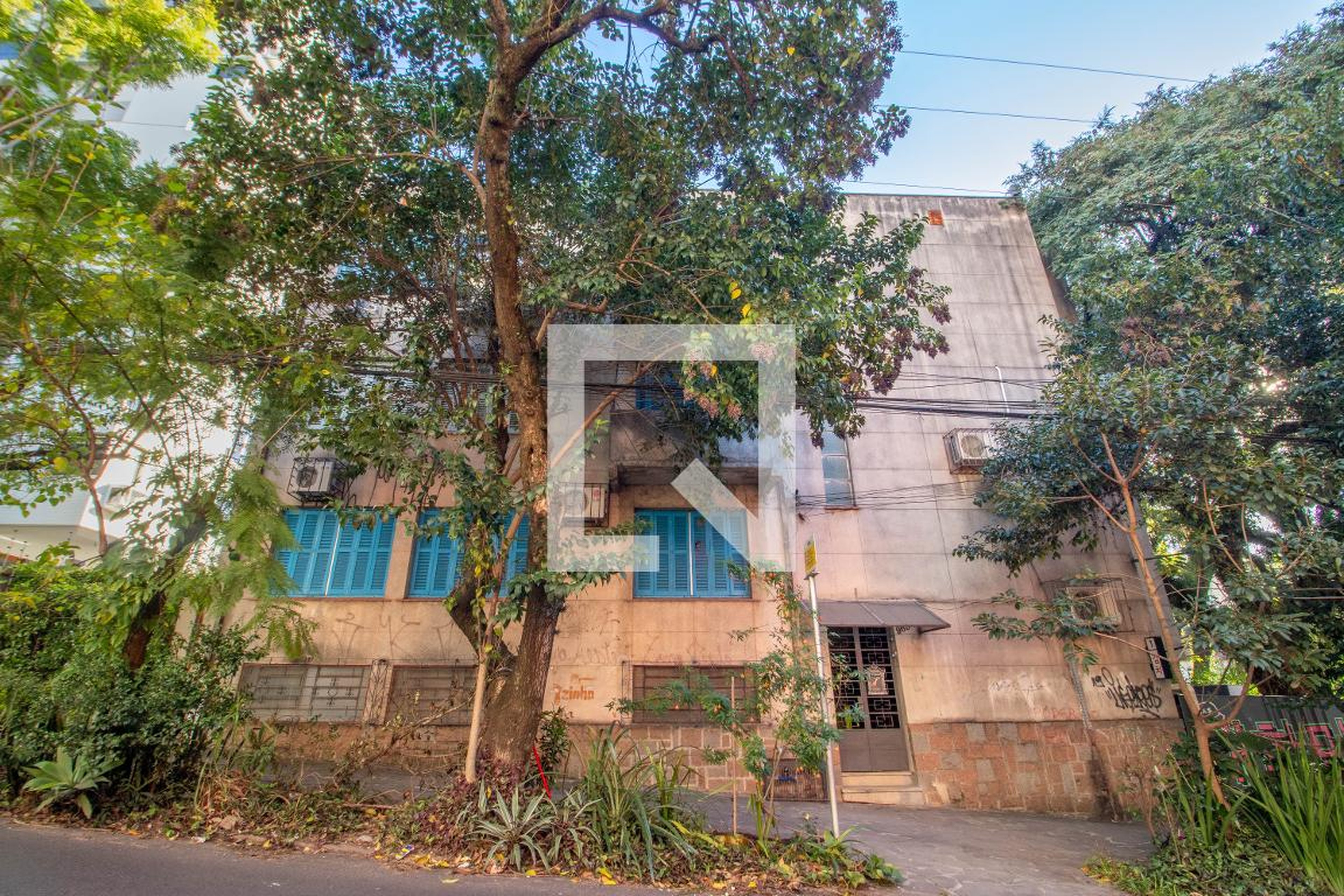 Fachada Condomínio em Rua Coronel Bordini, 963