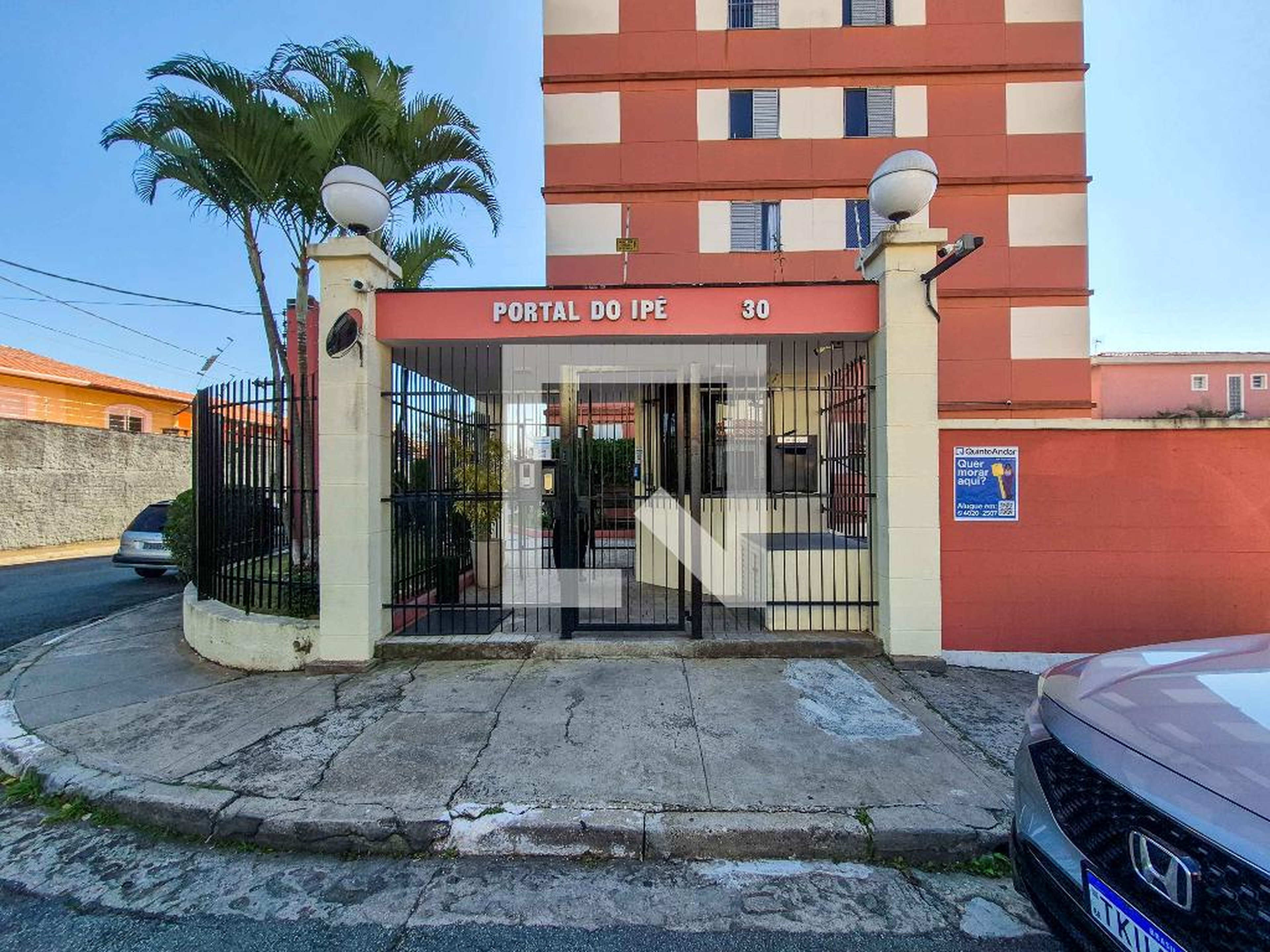 Fachada Condomínio Portal do Ipê