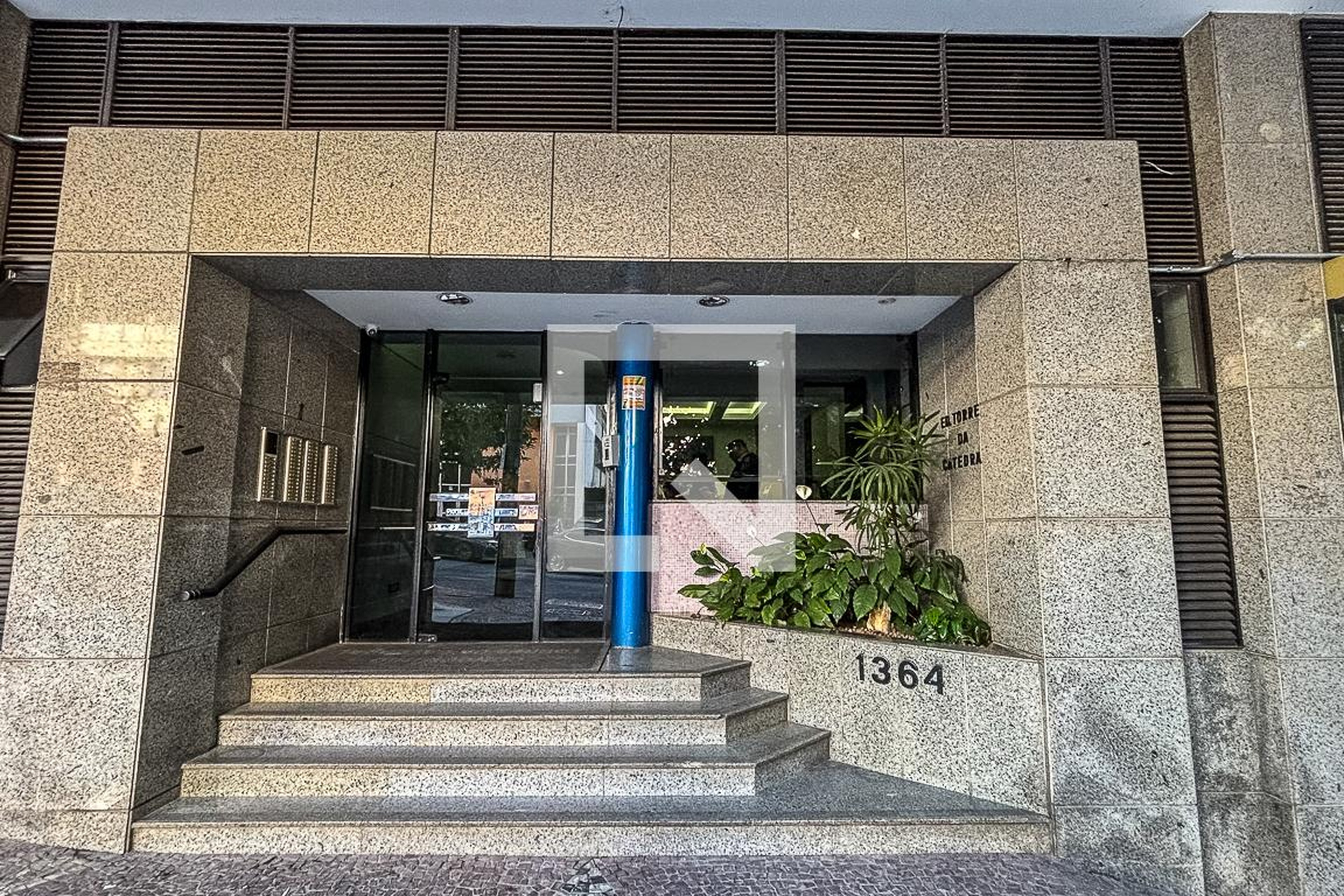 Fachada Condomínio em Rua dos Timbiras, 1364