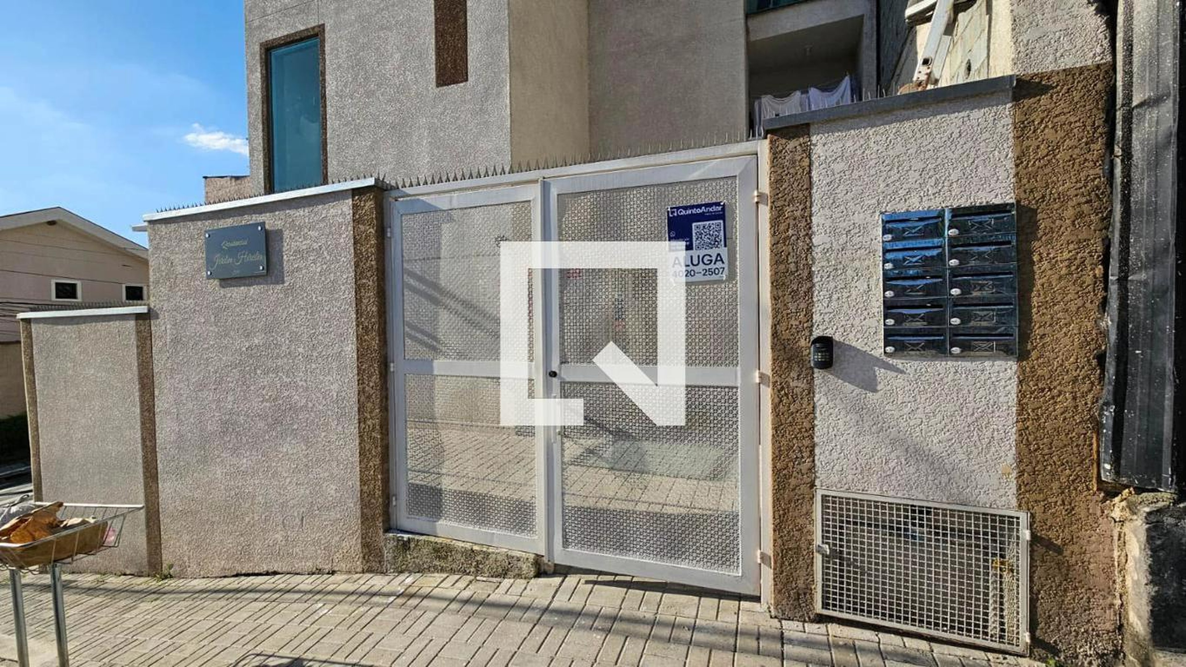 Fachada Condomínio em Rua São Turíbio, 209