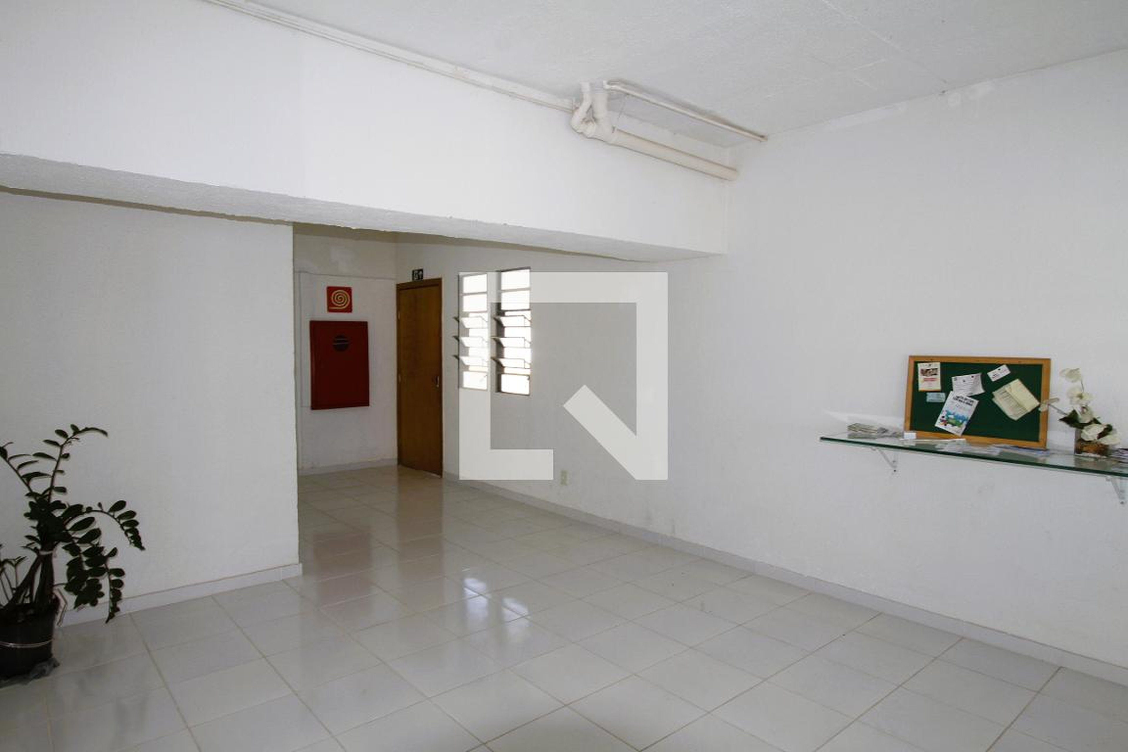 Hall de entrada - Edifício Via Nove Palmeiras