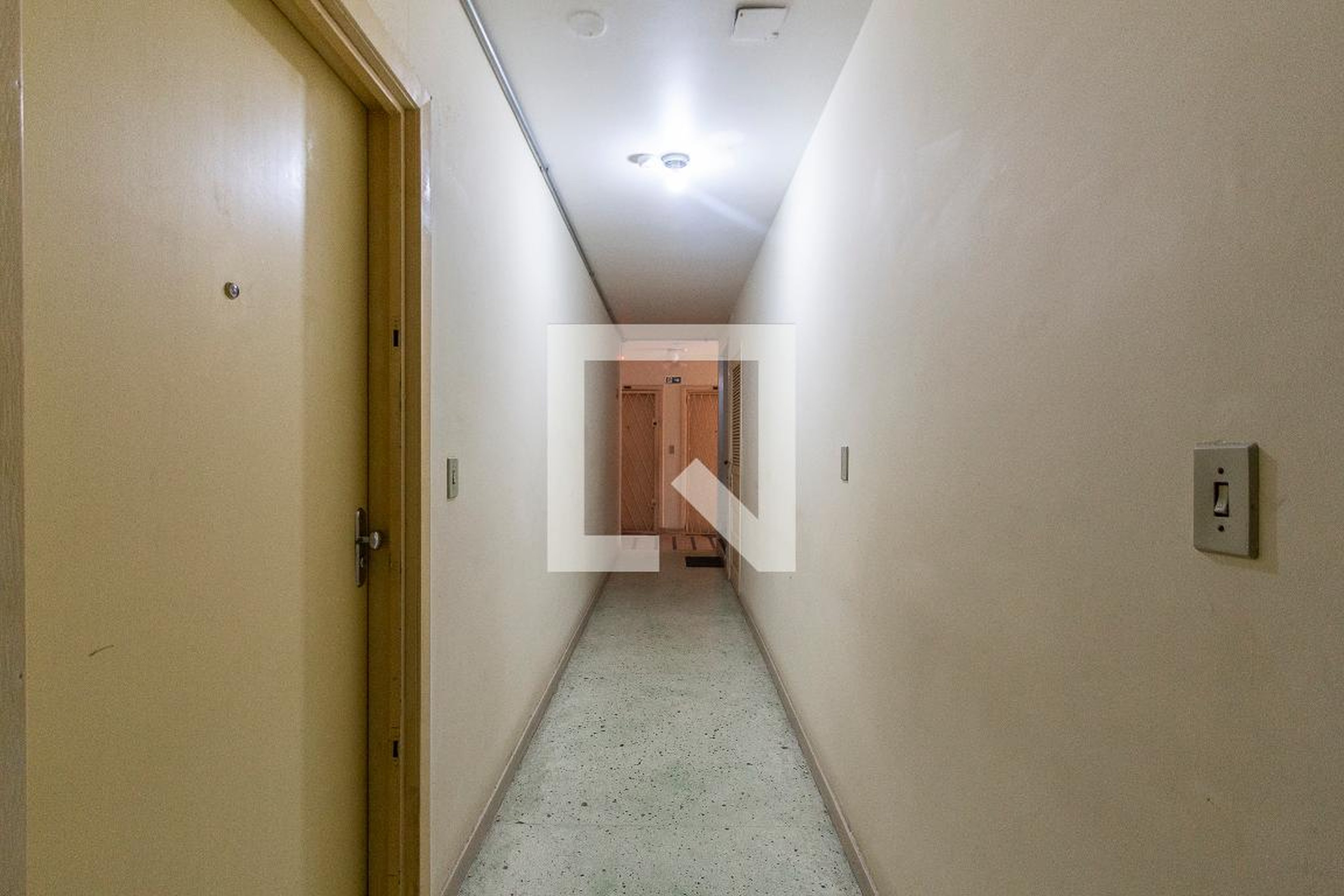 Área comum - Regente