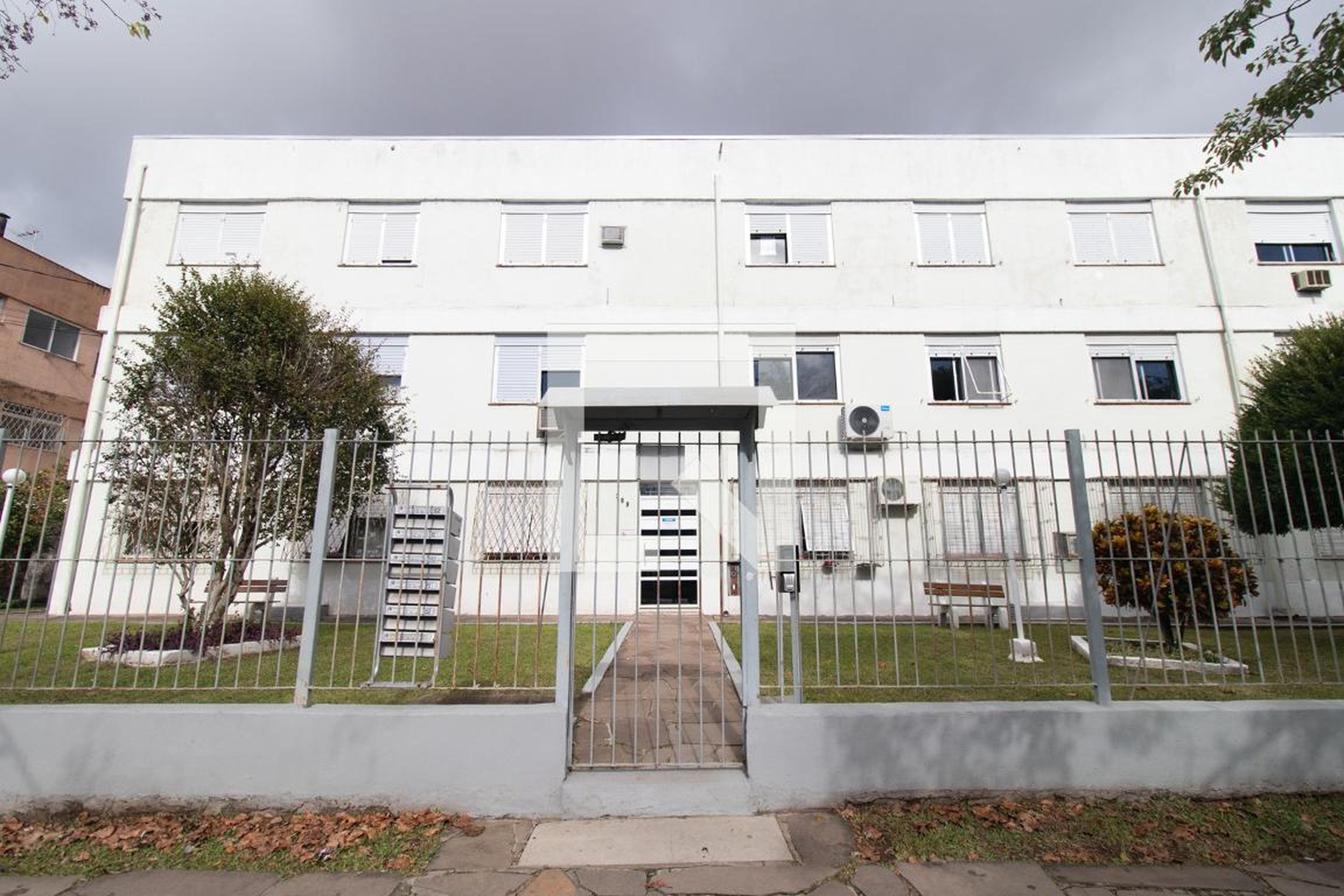 Fachada Condomínio em Rua Coronel Massot, 269