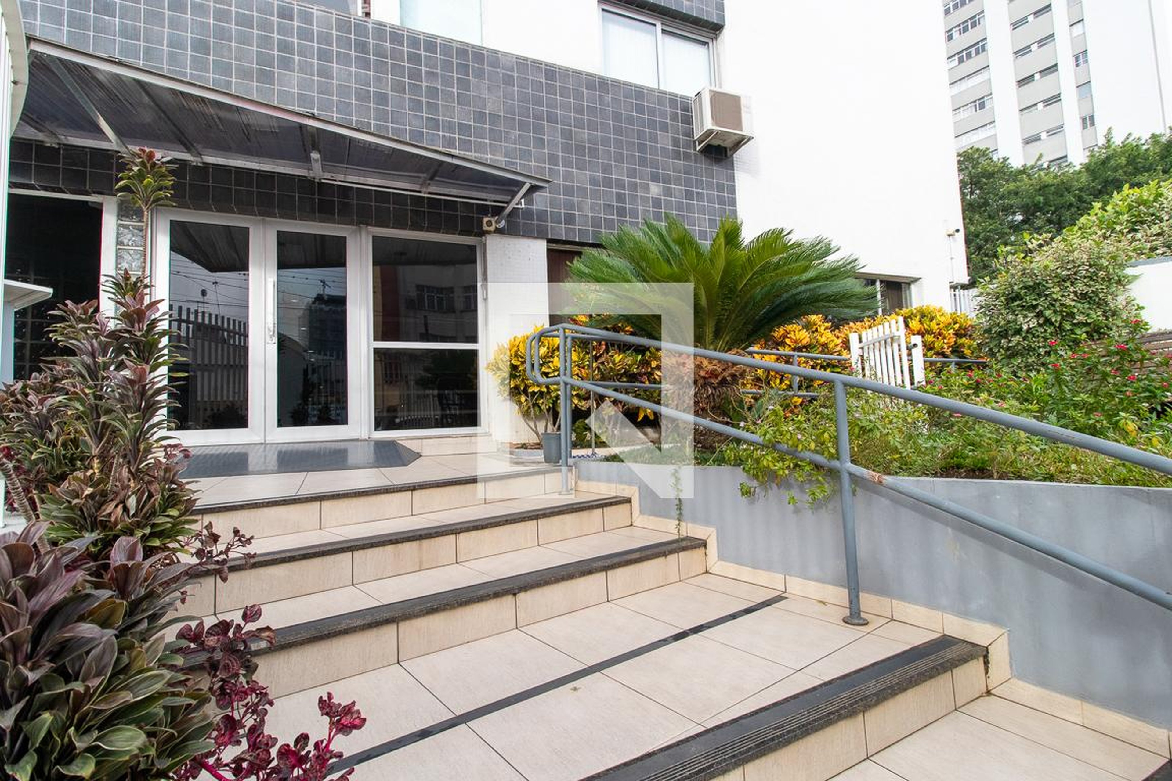 Entrada - Dom Rodrigo Flat Service