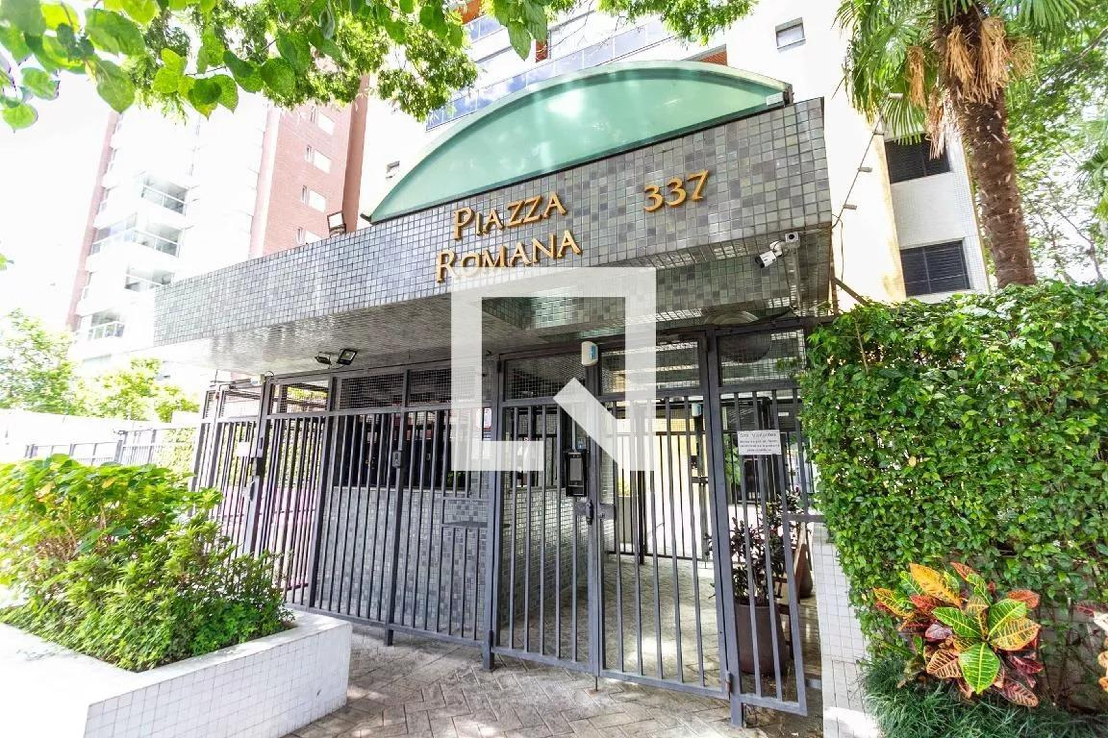 Fachada Condomínio Piazza Romana