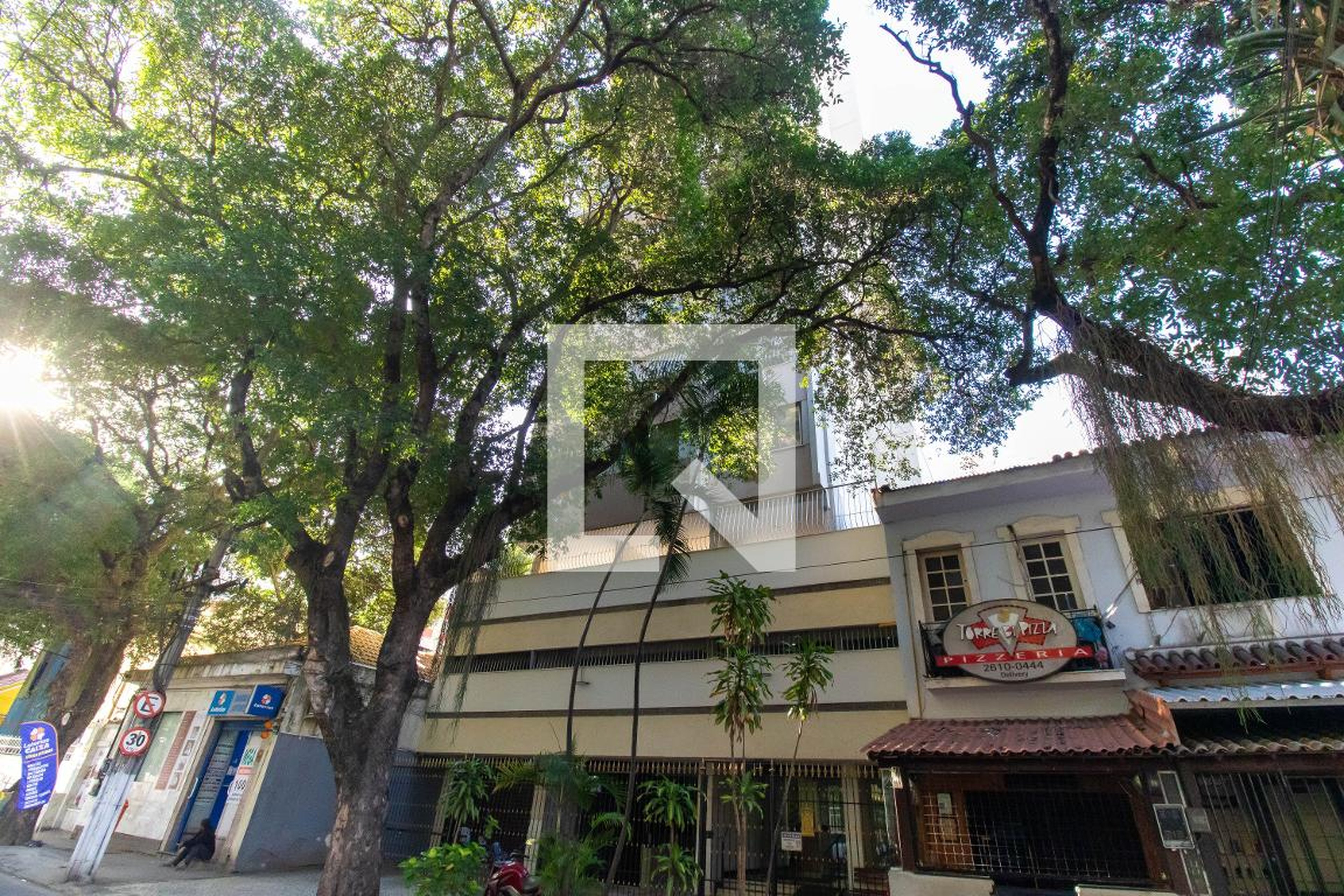 Fachada Condomínio Saint Marcel